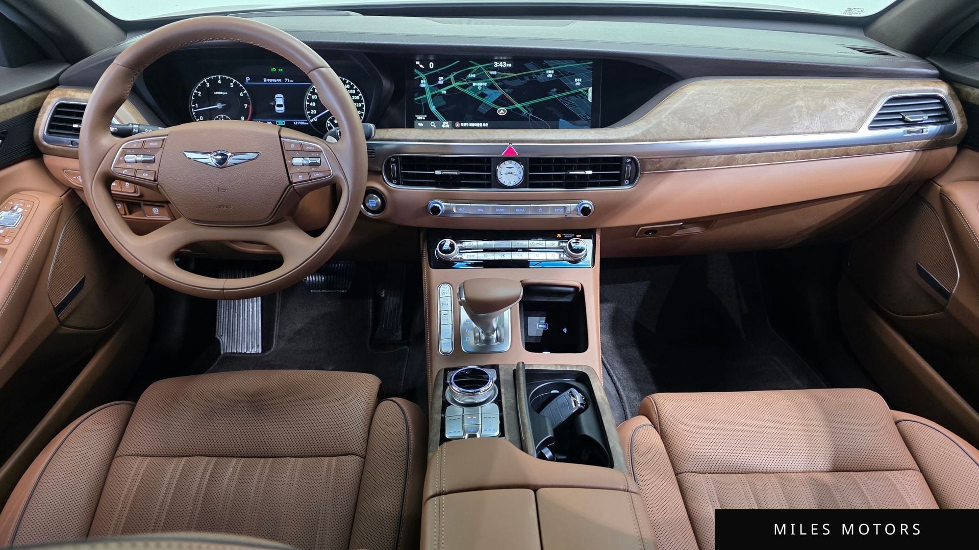 Genesis G90 2019 — миниатюра 7