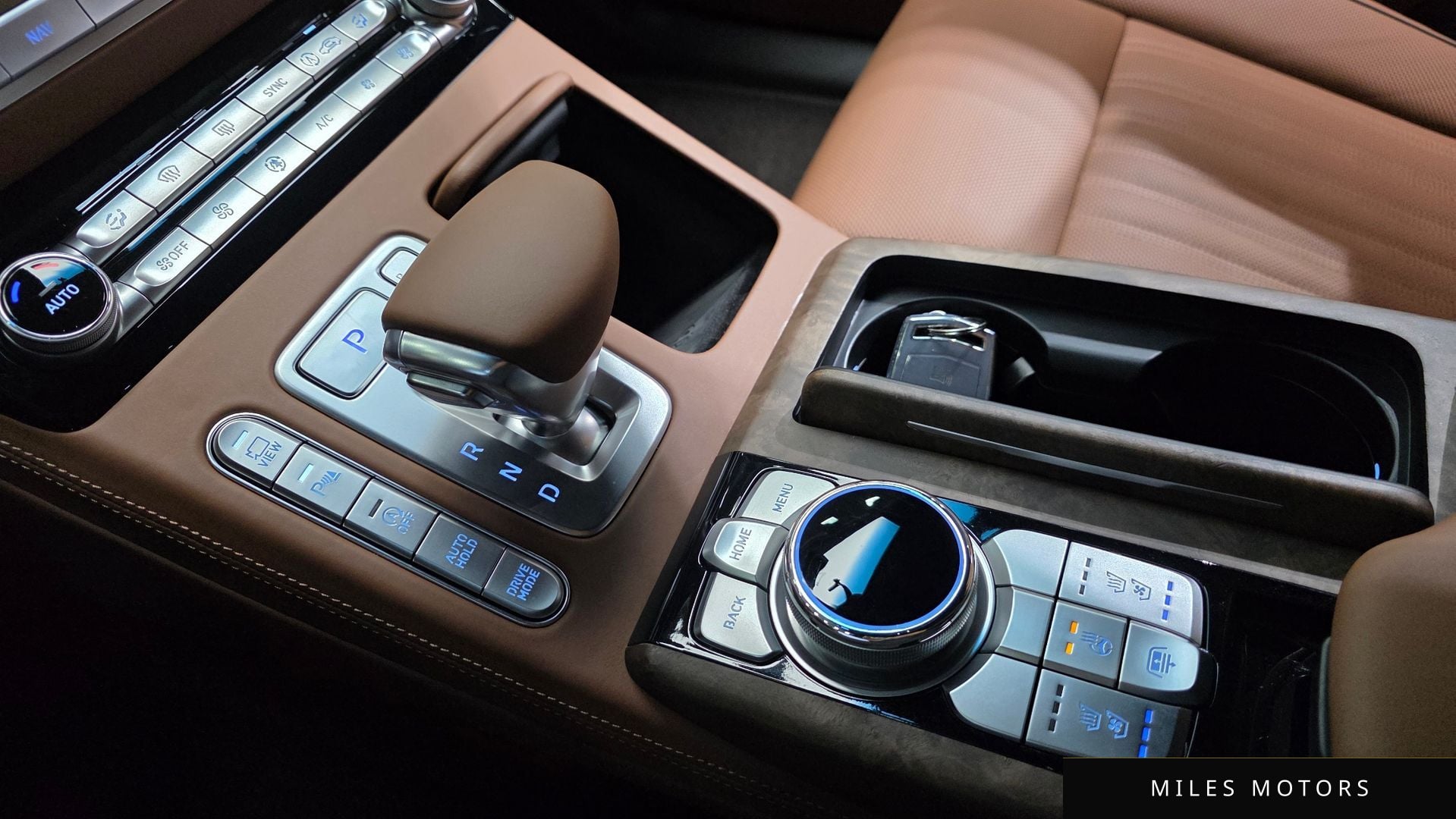 Genesis G90 2019 — миниатюра 9