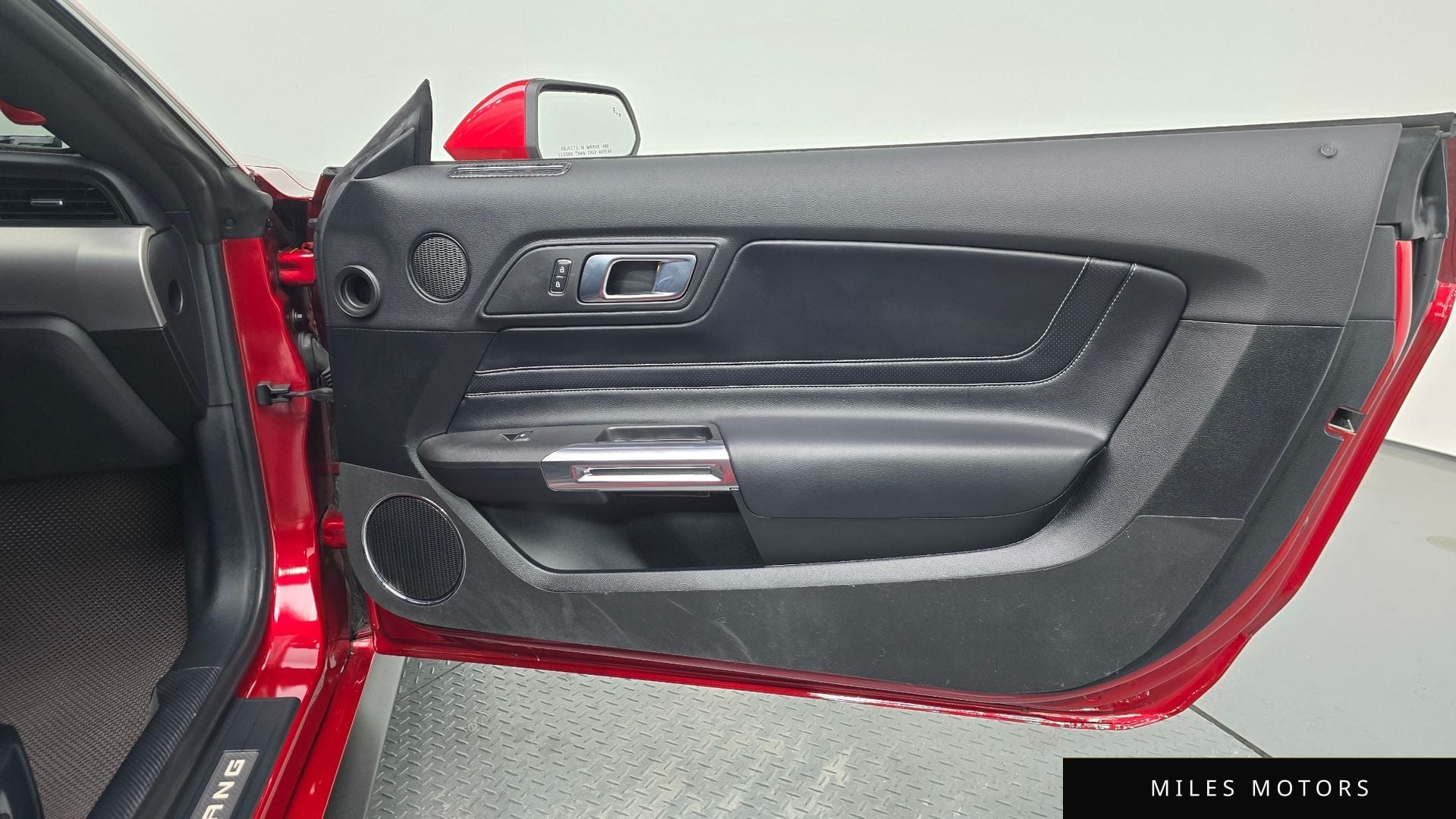 Ford 머스탱 2023 — миниатюра 14