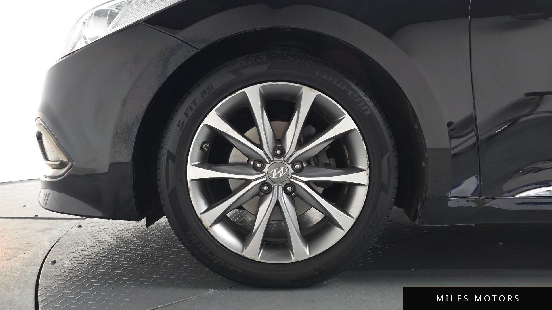 Hyundai Grandeur 2015 — миниатюра 5