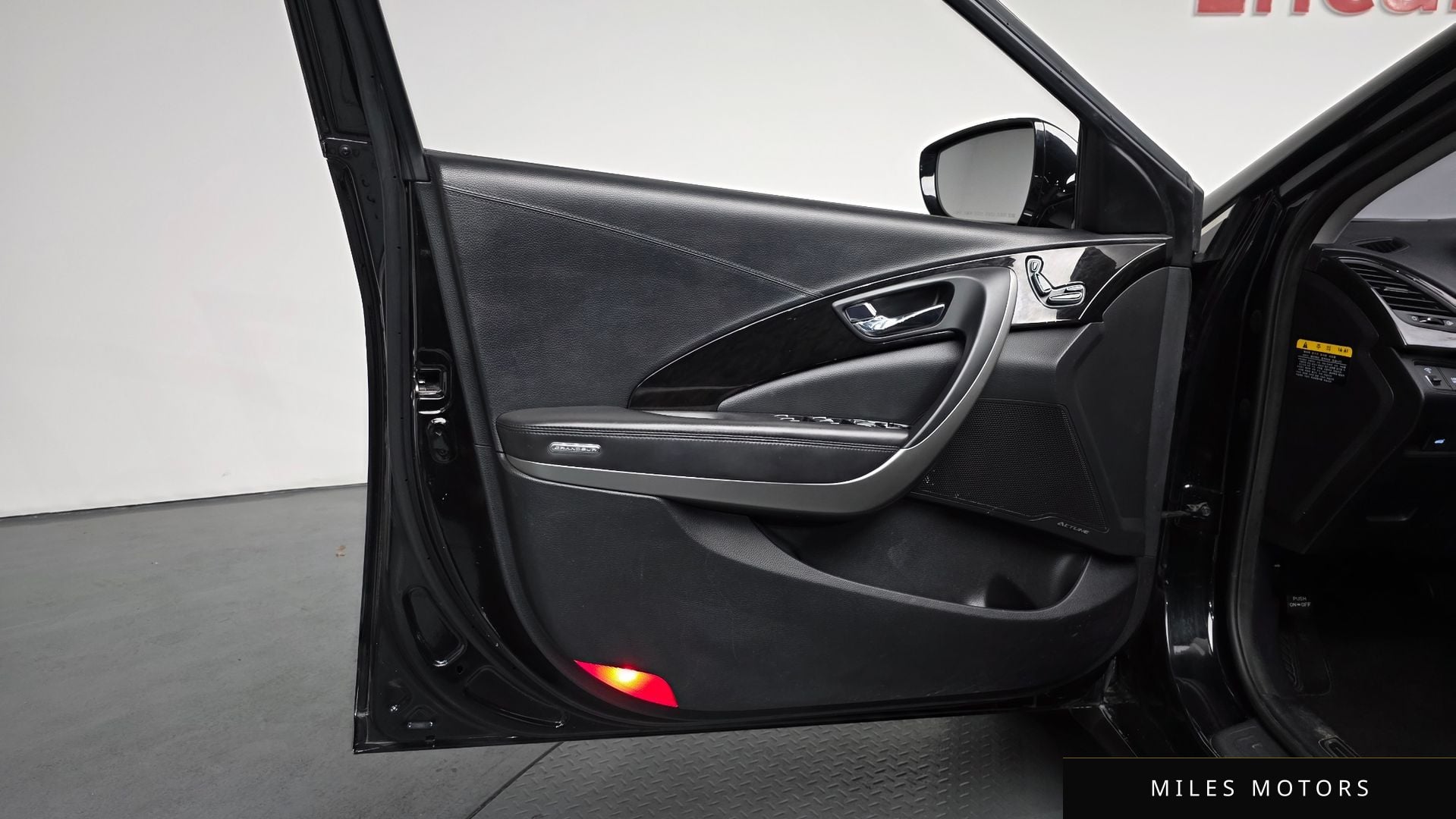 Hyundai Grandeur 2015 — миниатюра 14