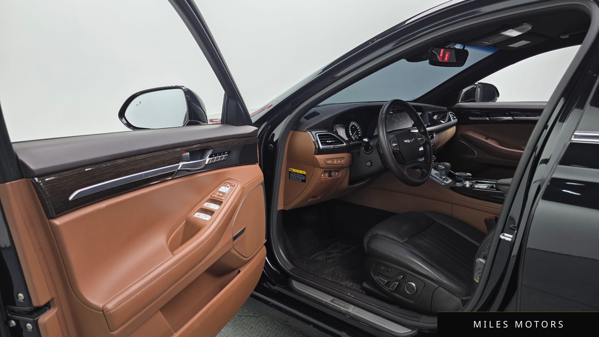 Genesis G90 2021 — миниатюра 12