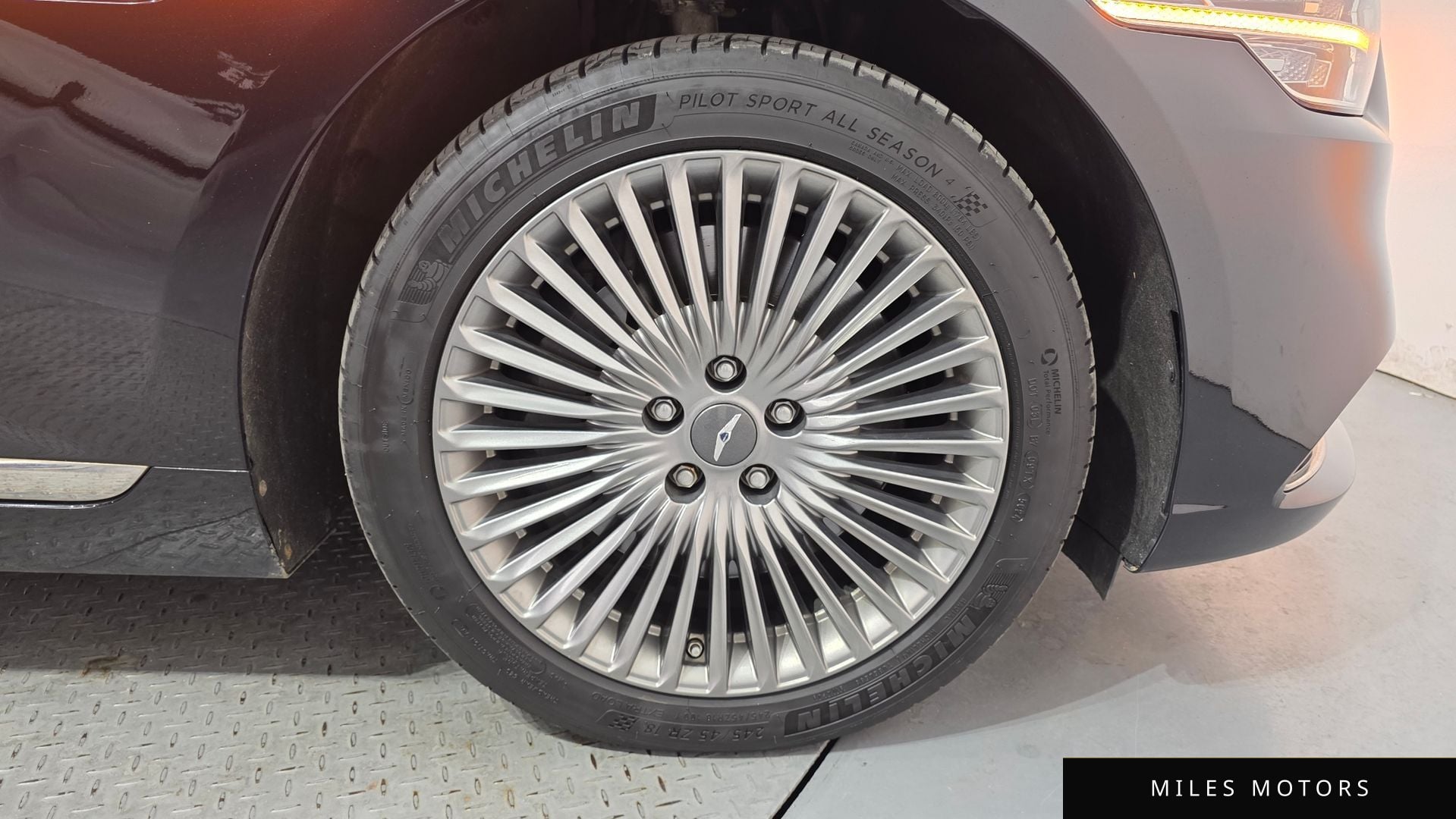 Genesis G90 2021 — миниатюра 6