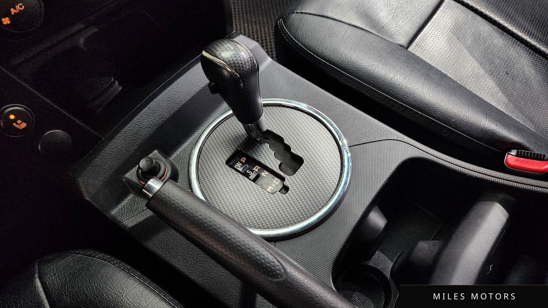 KG Mobility KORANDO 2016 — миниатюра 12