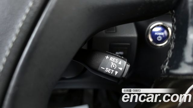 Лексус LS600hL 2017 — миниатюра 12