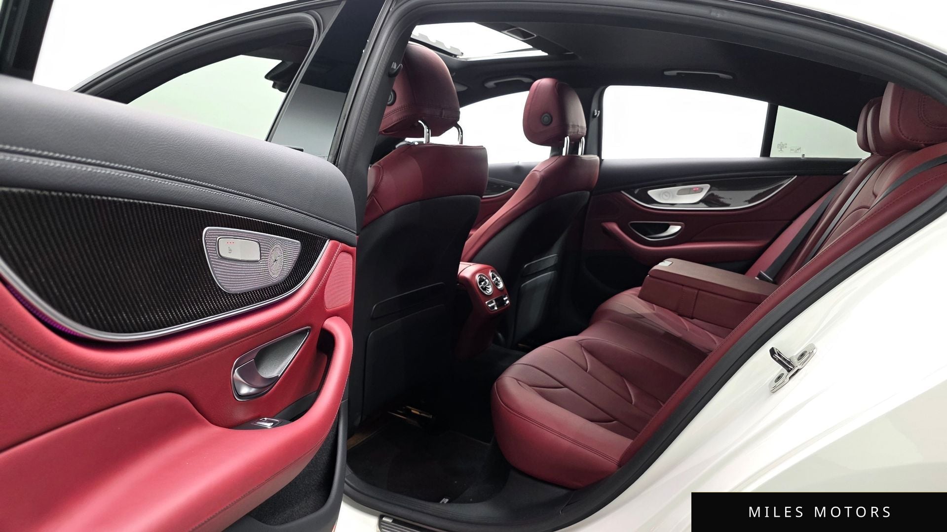 Mercedes-Benz CLS-클래스 C257 2022 — миниатюра 11