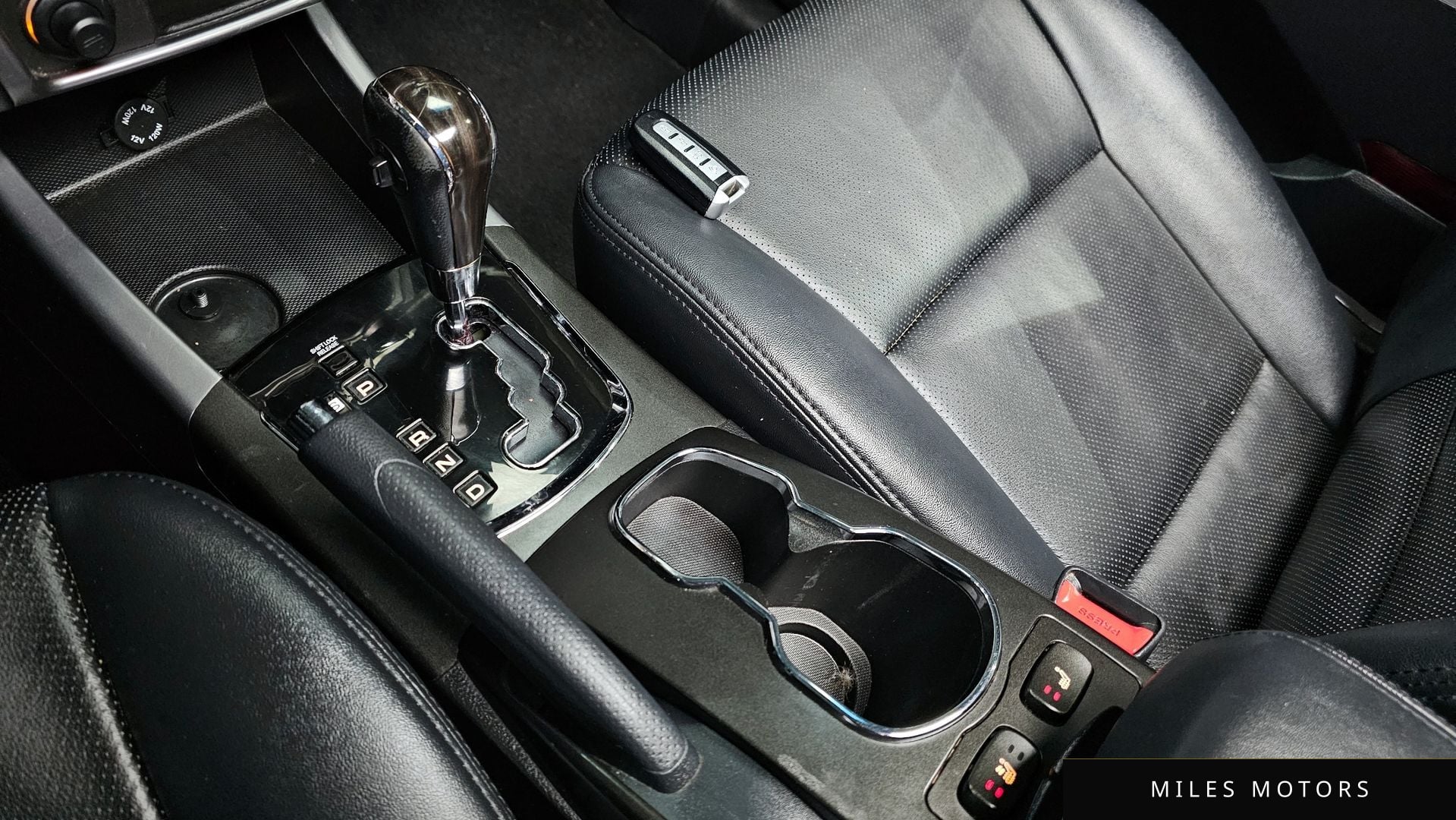 KG Mobility KORANDO 2014 — миниатюра 9