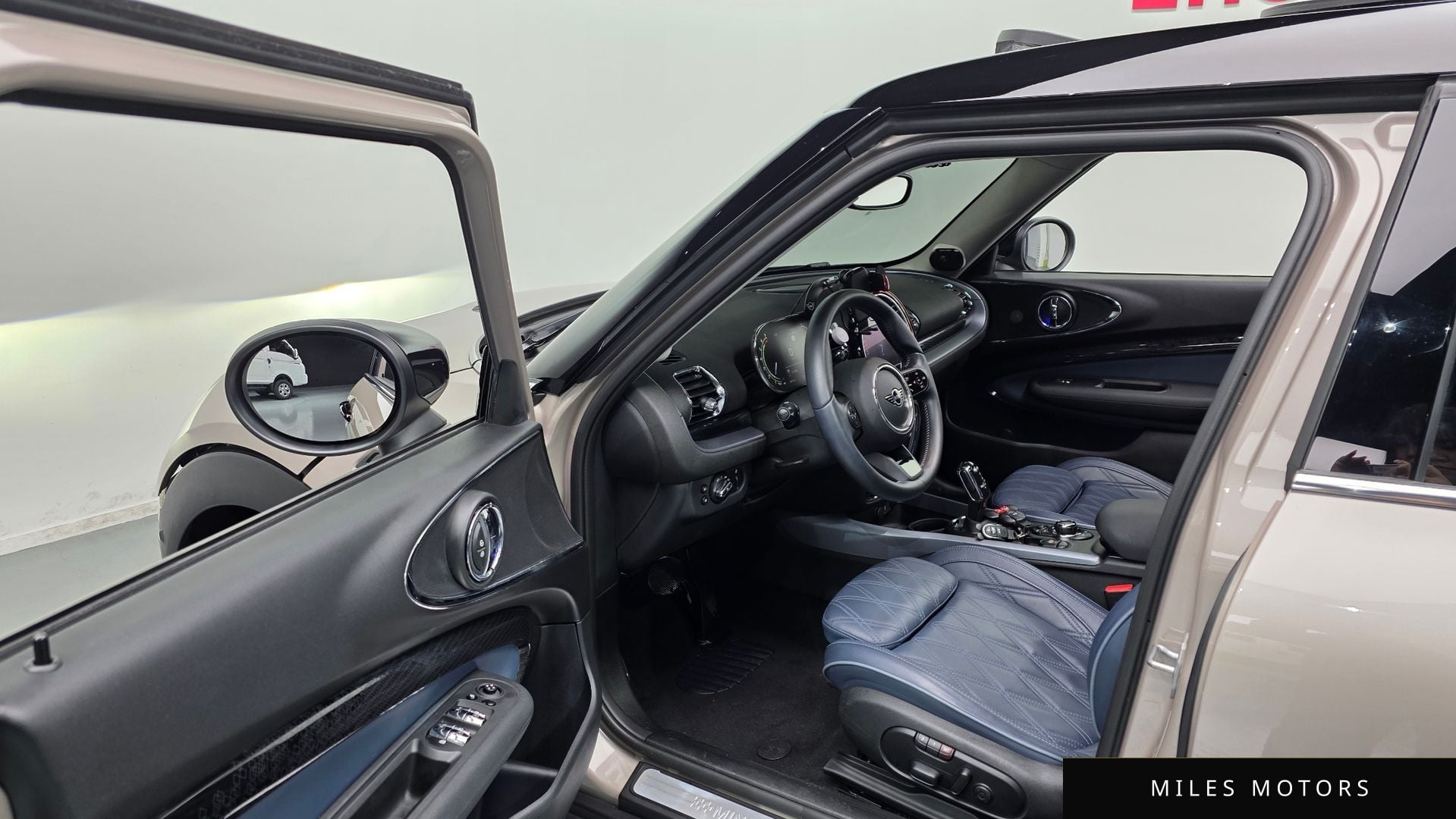 MINI Clubman 2023 — миниатюра 10