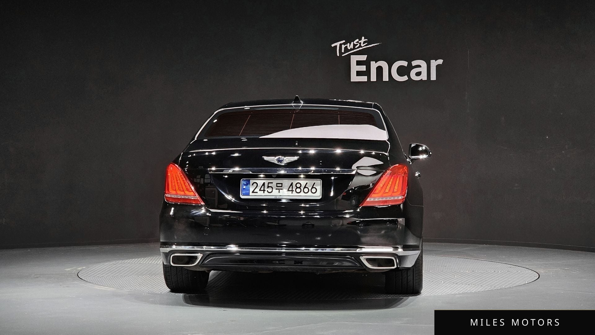 Genesis EQ900 2016 — миниатюра 4