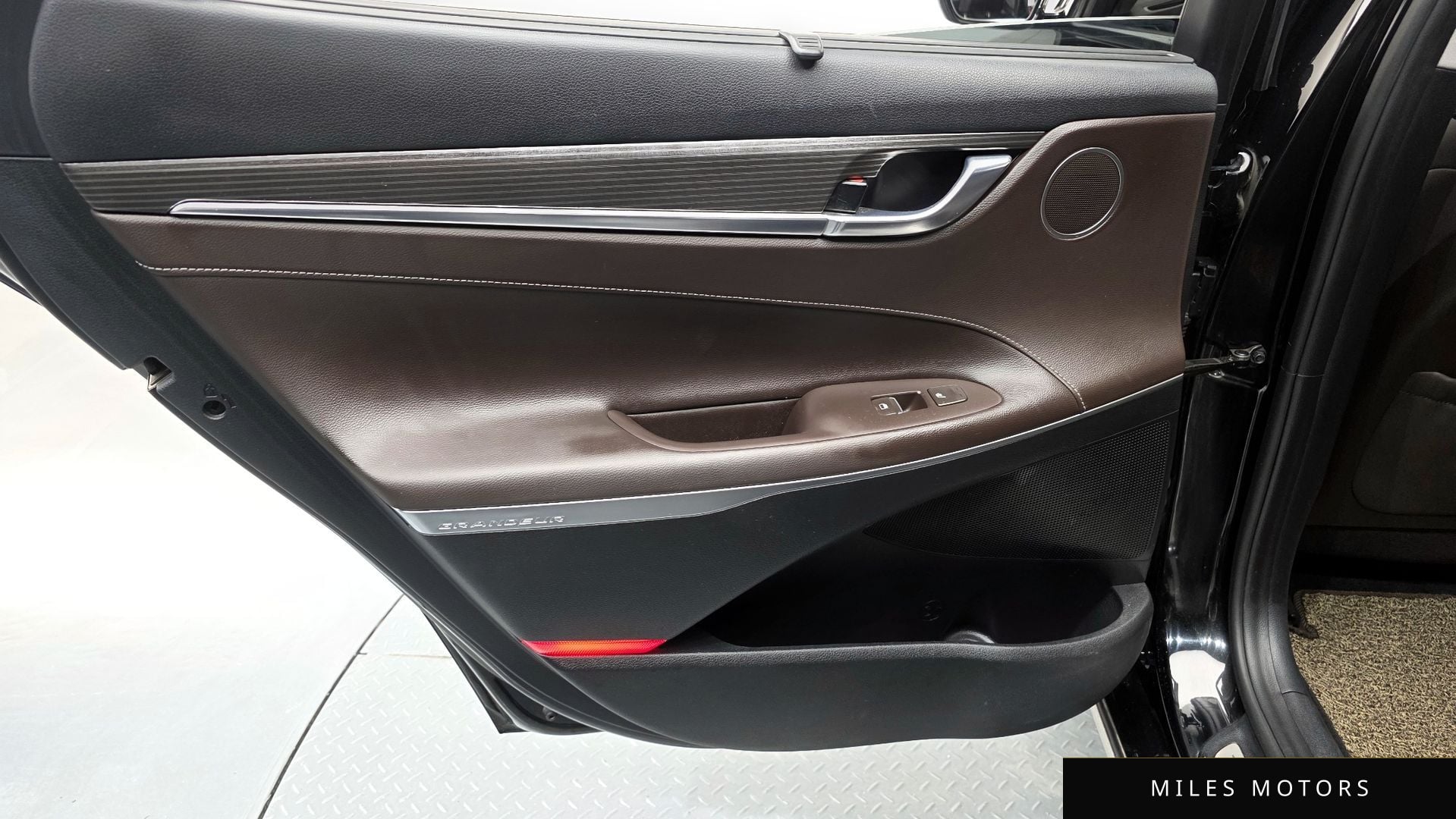 Hyundai 그랜저 IG 2018 — миниатюра 15