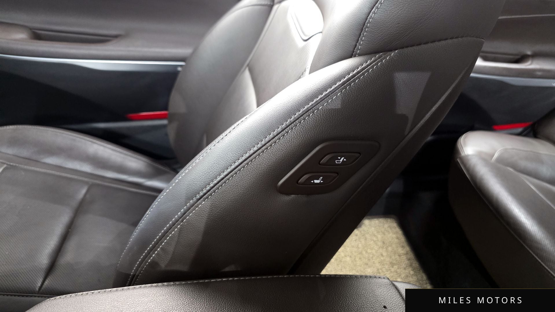 Hyundai 그랜저 IG 2018 — миниатюра 32