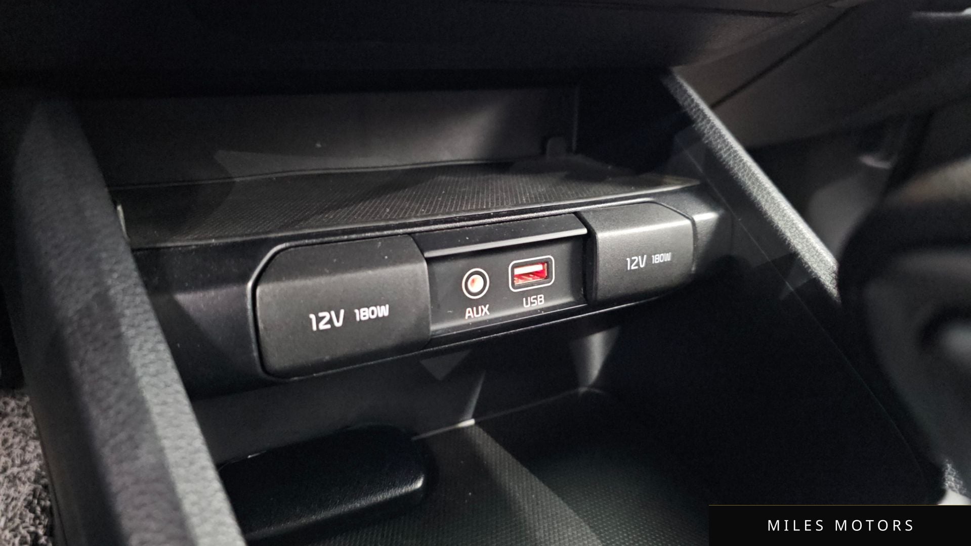 Kia K3 2019 — миниатюра 25