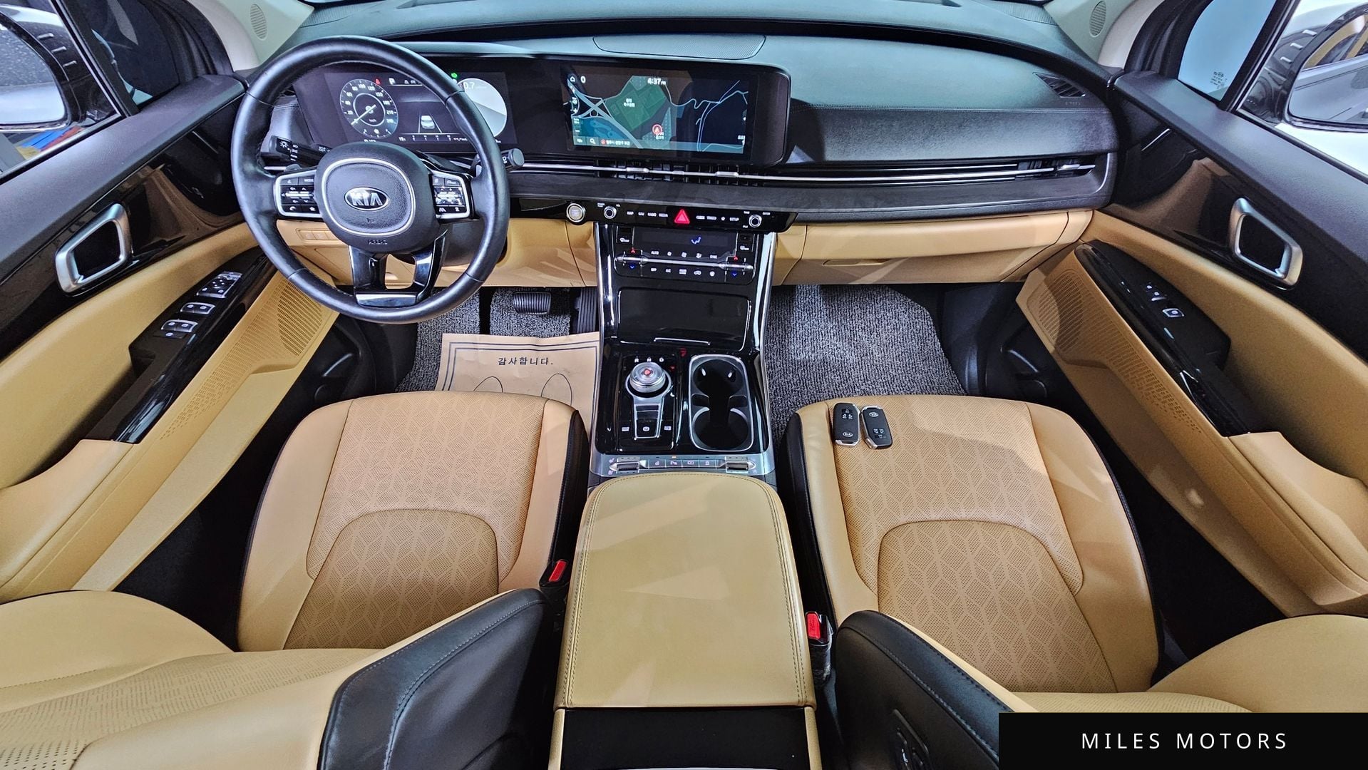 Kia Carnival 2021 — миниатюра 10