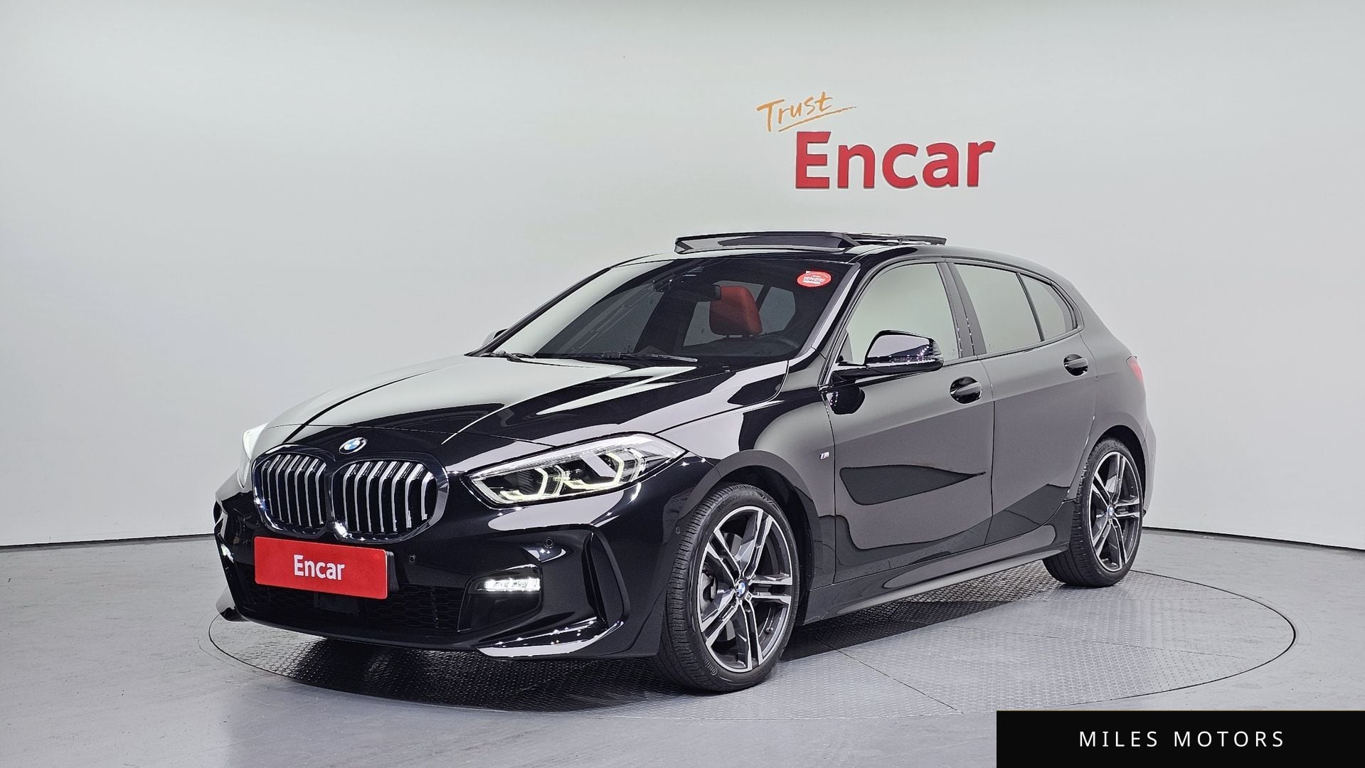 BMW 1 Series (F40) 2021 — фото 1 из 12