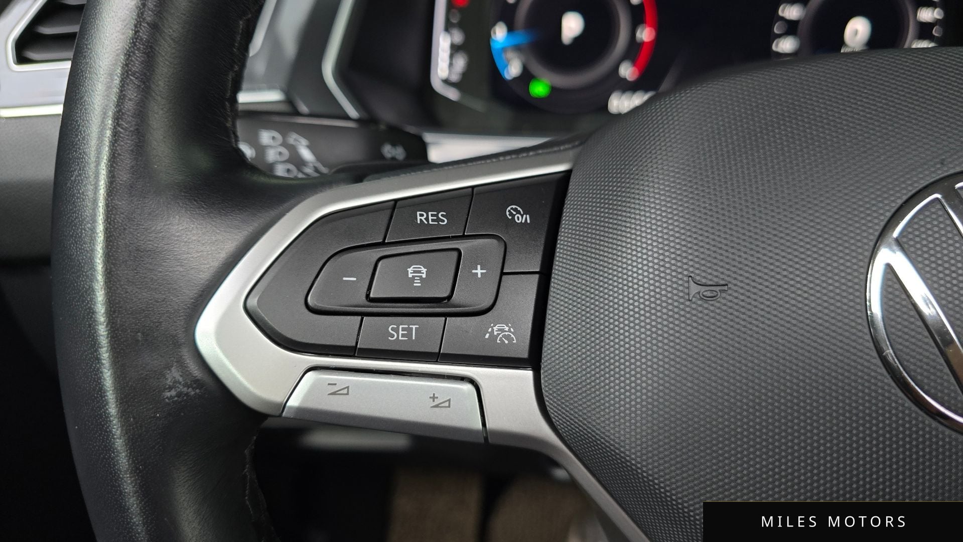 Volkswagen 티구안 올스페이스 2023 — миниатюра 16