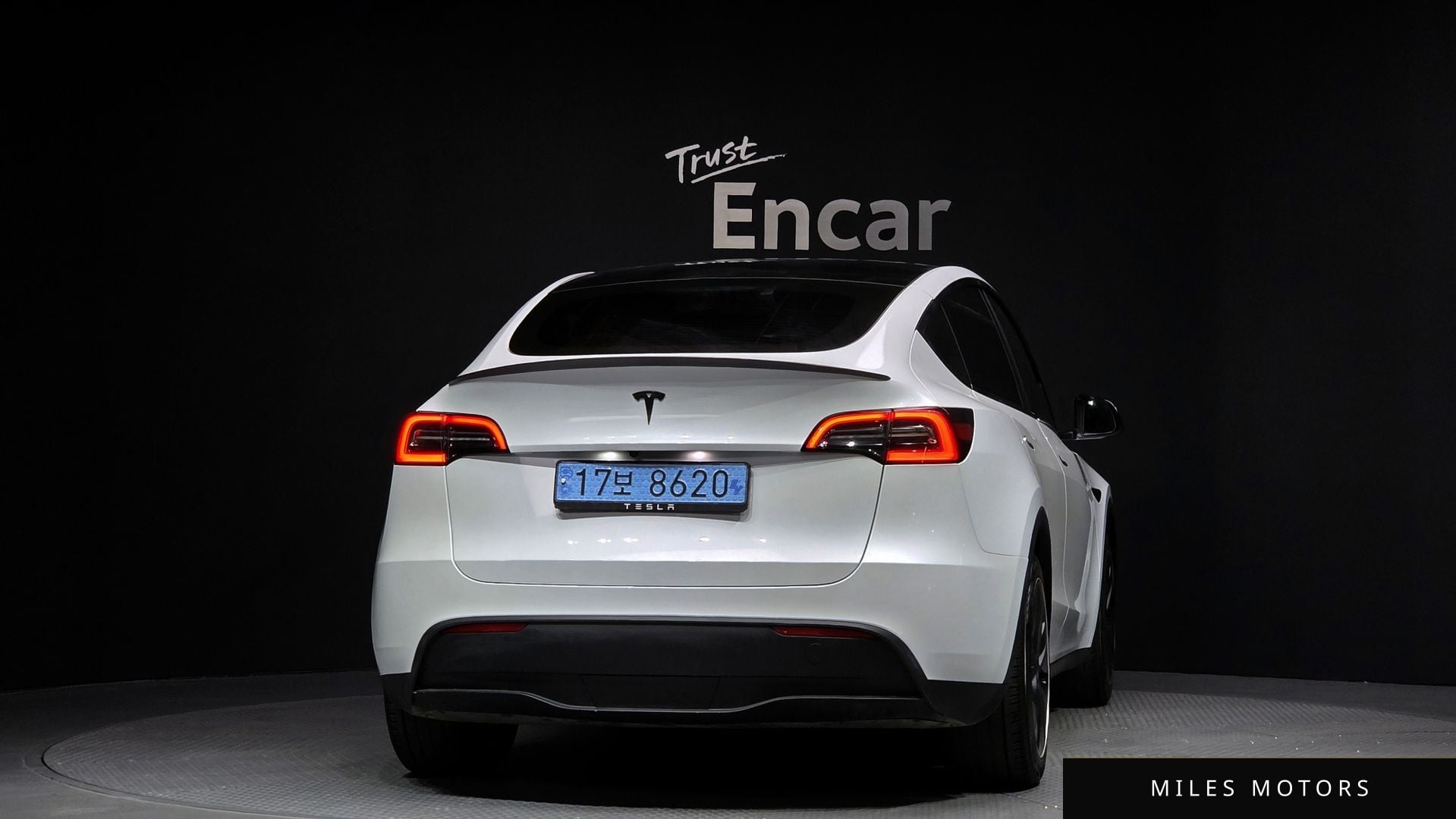 Tesla 모델 Y 2024 — миниатюра 4