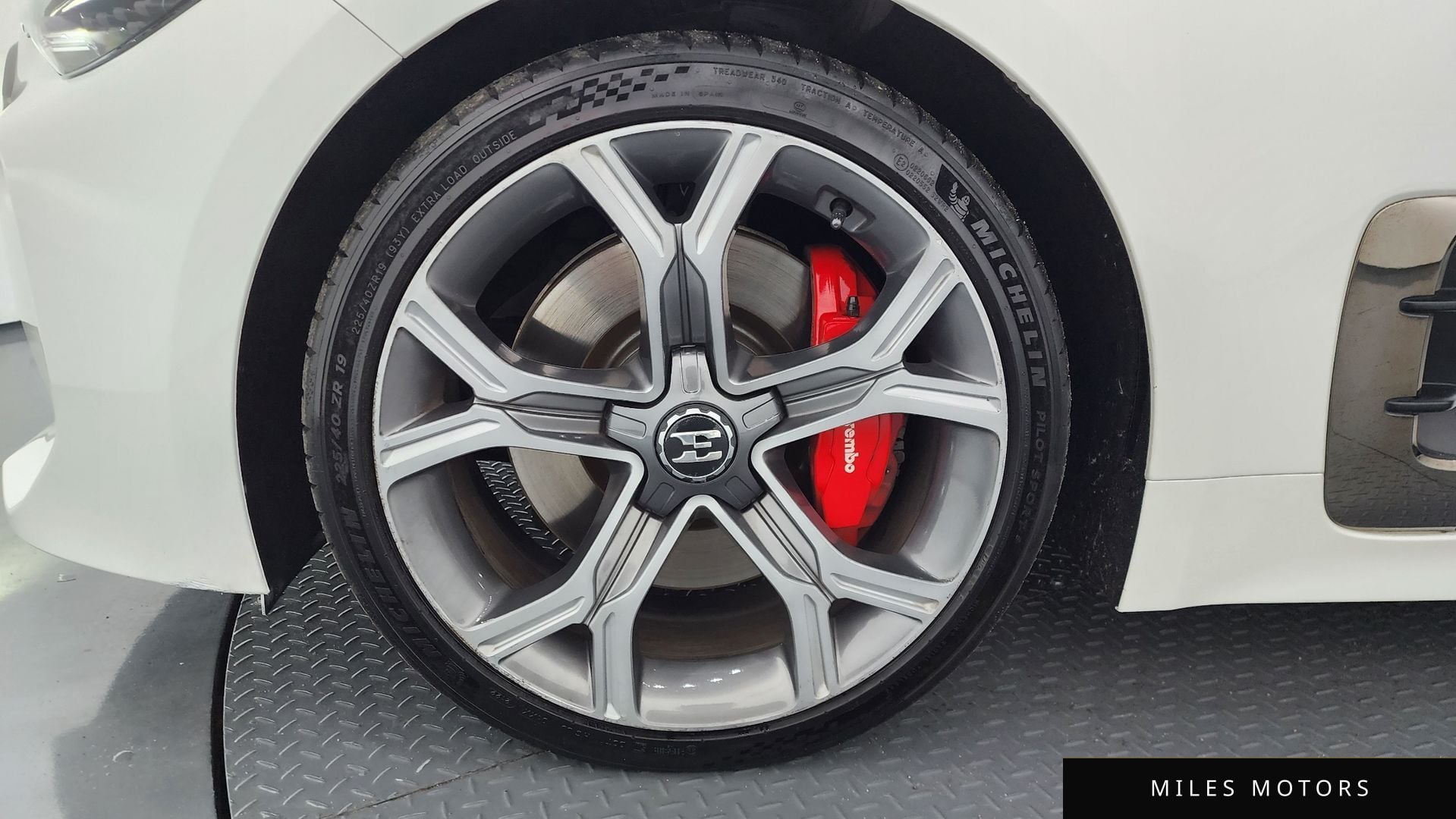 Kia Stinger 2018 — миниатюра 5