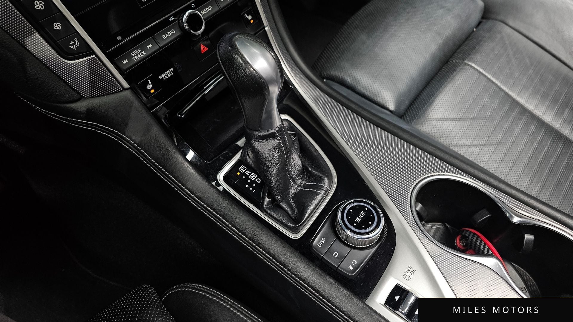 Infiniti Q50 2016 — миниатюра 9