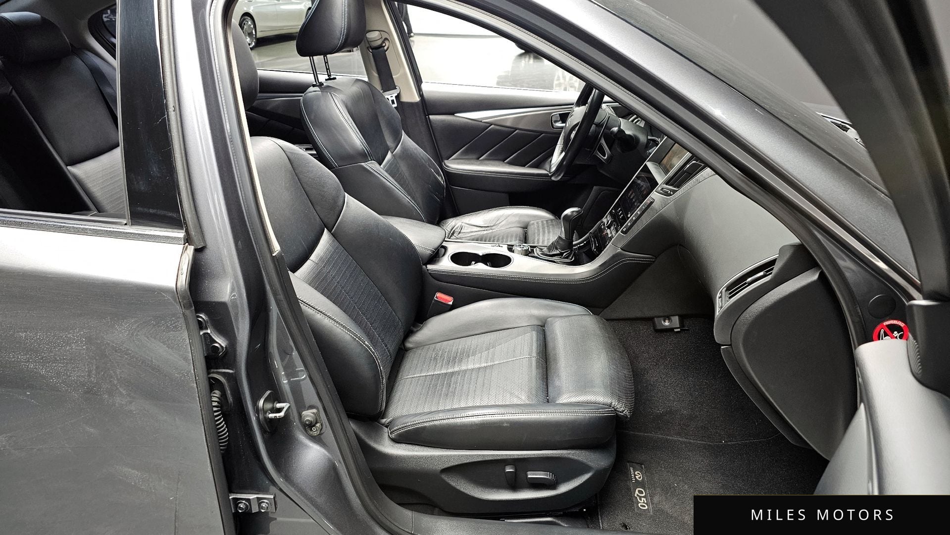 Infiniti Q50 2016 — миниатюра 11