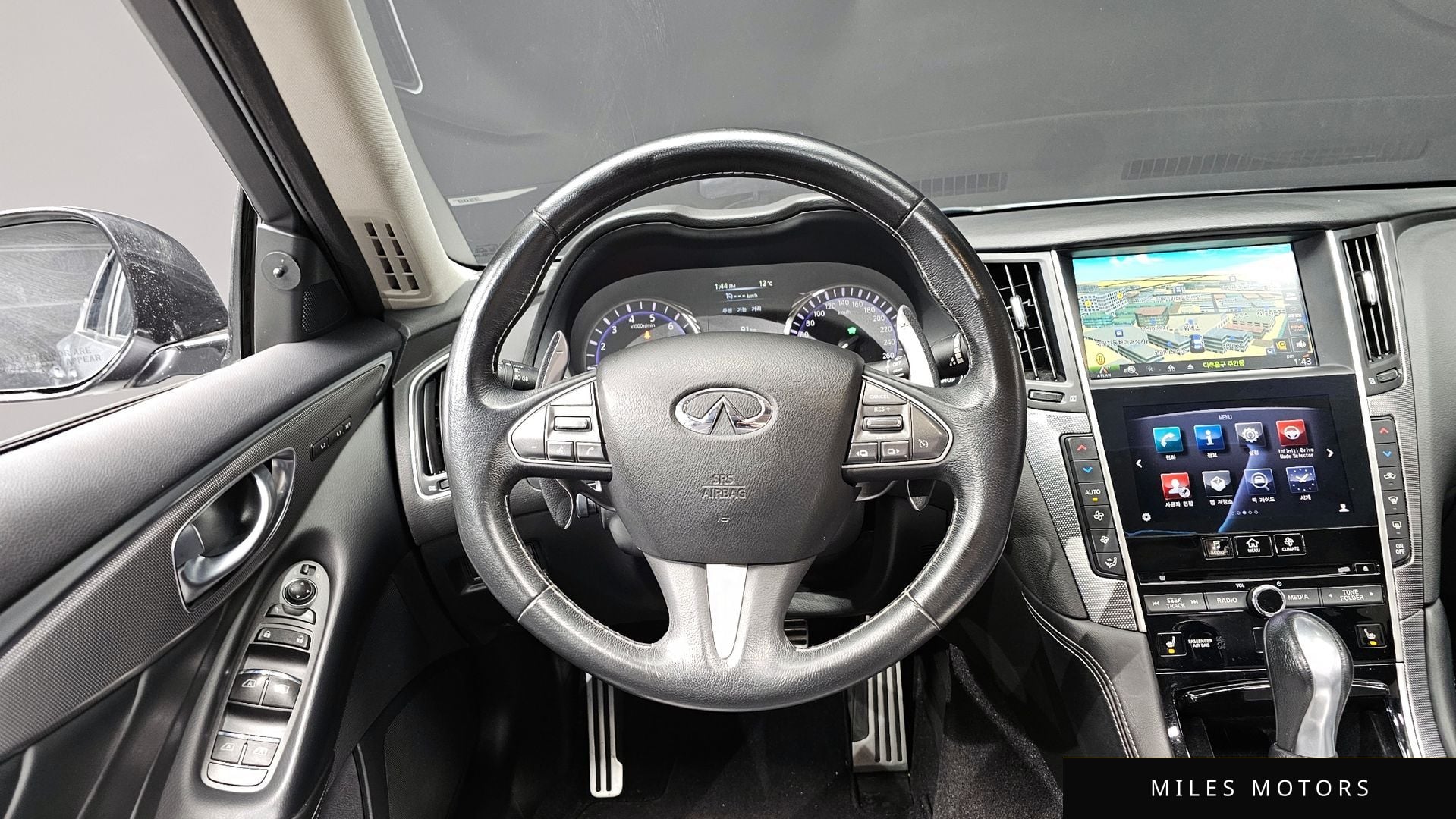 Infiniti Q50 2016 — миниатюра 13