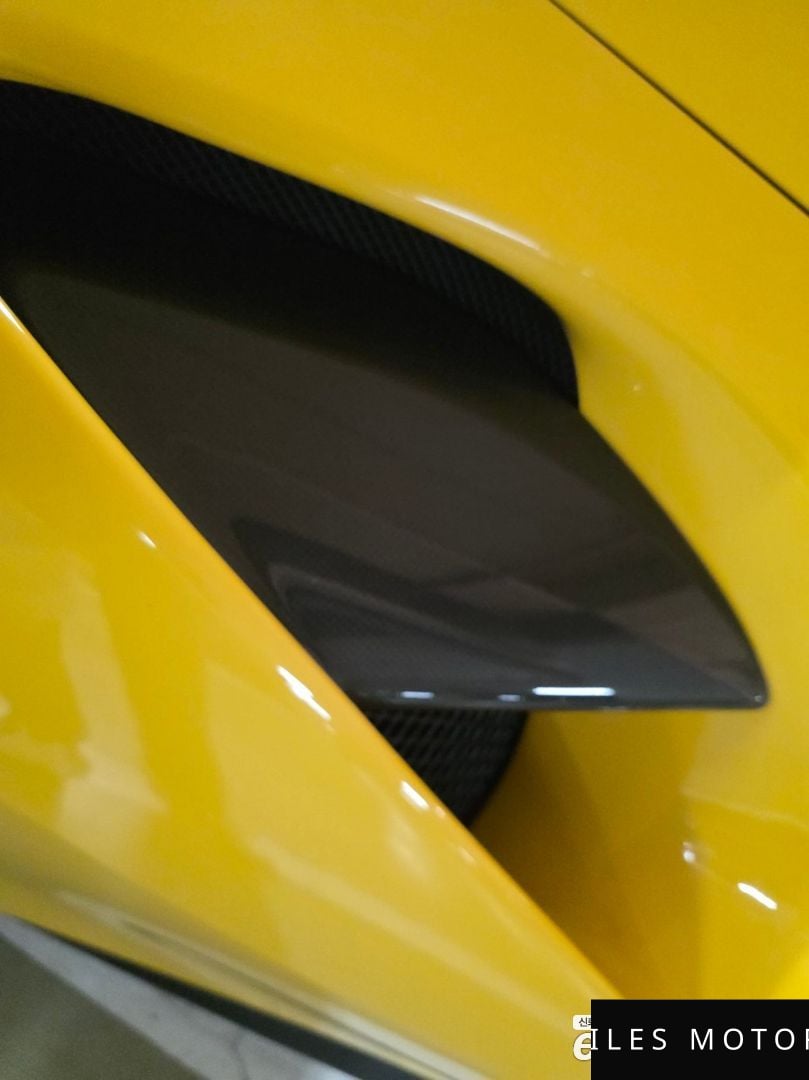 Ferrari 488 2017 — миниатюра 10