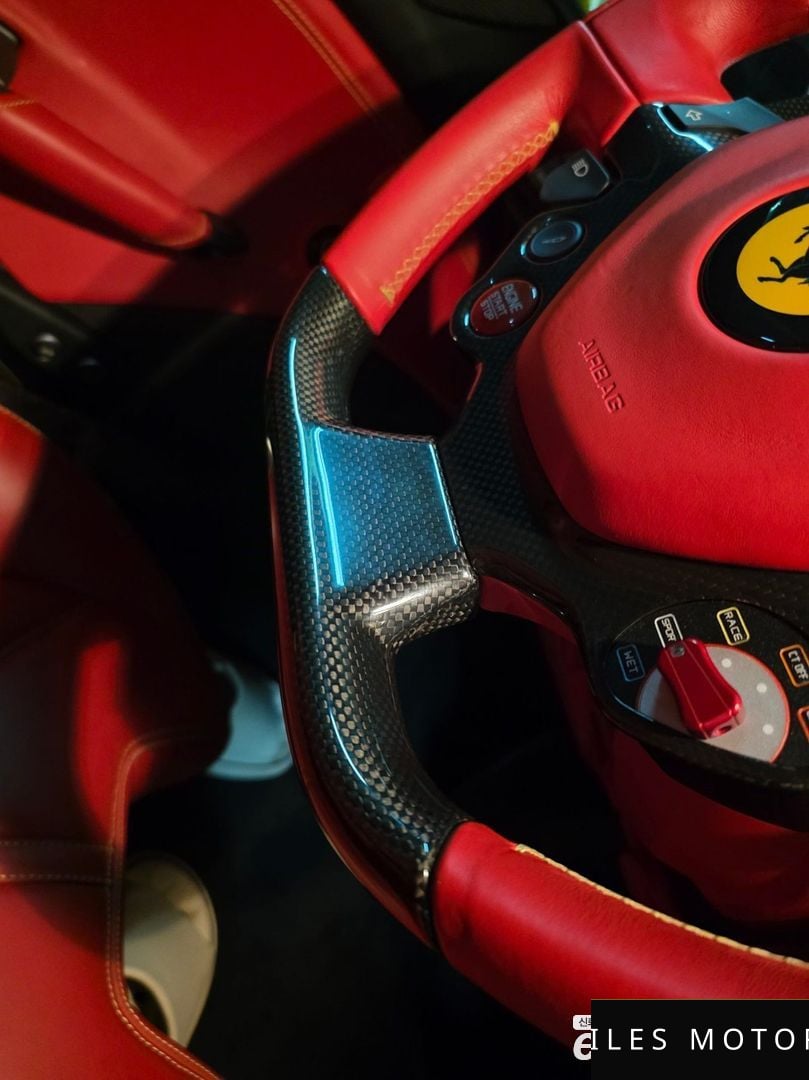 Ferrari 488 2017 — миниатюра 11