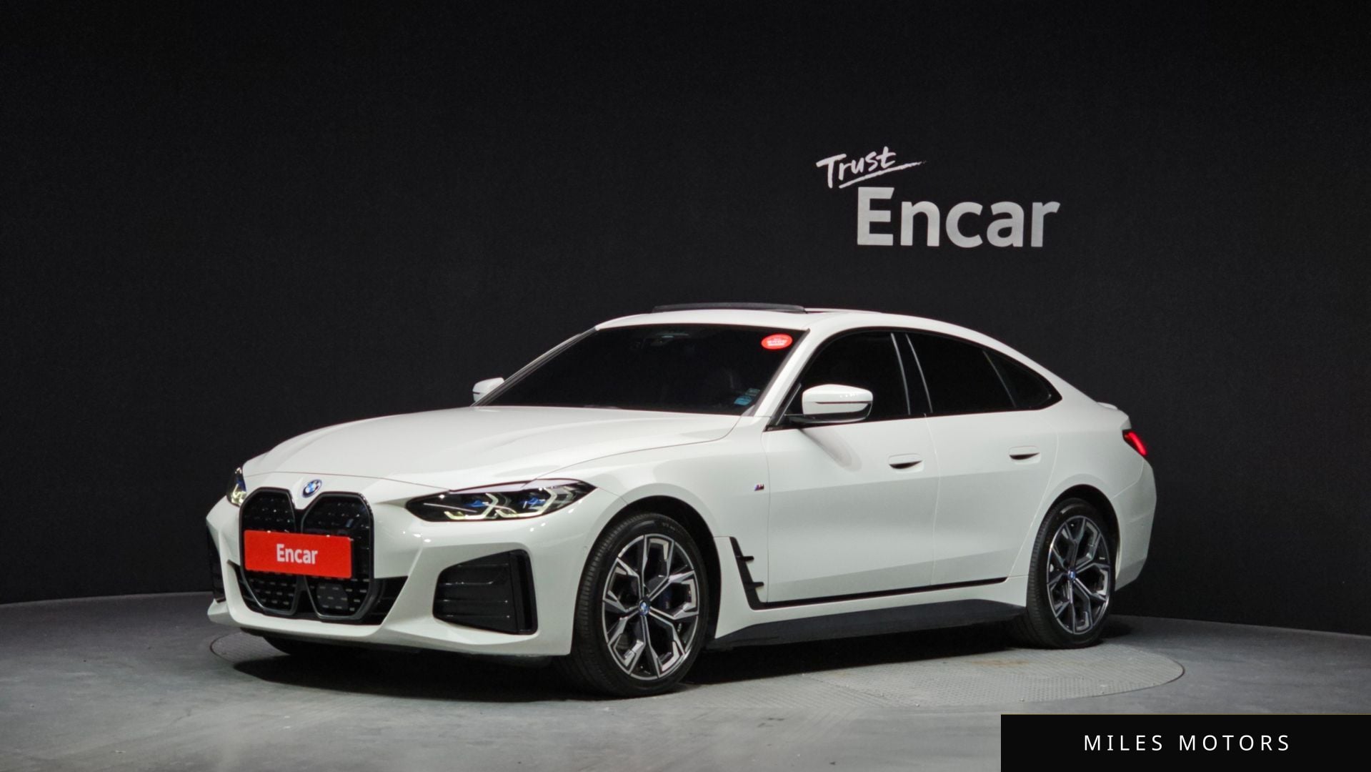 BMW i4 2023 — фото 1 из 12