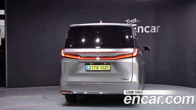 Лексус LM 2025 — миниатюра 4