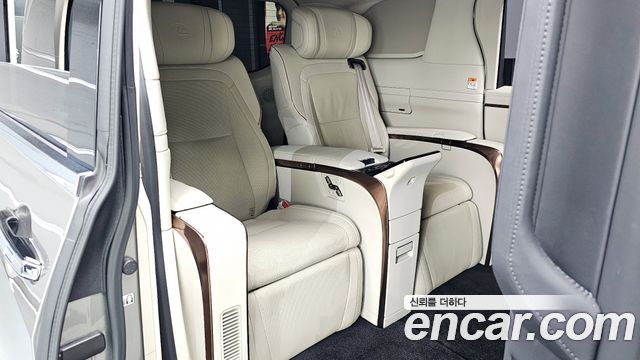 Лексус LM 2025 — миниатюра 11