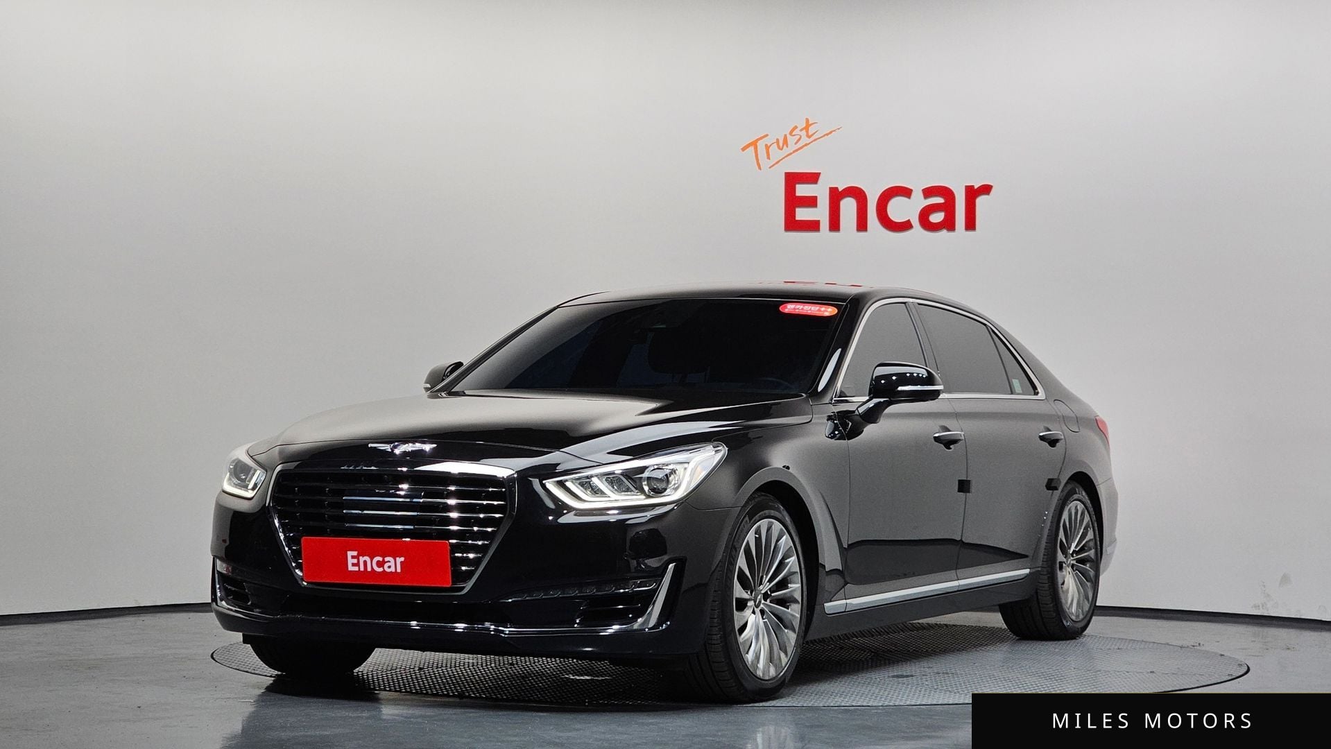 Genesis EQ900 2018