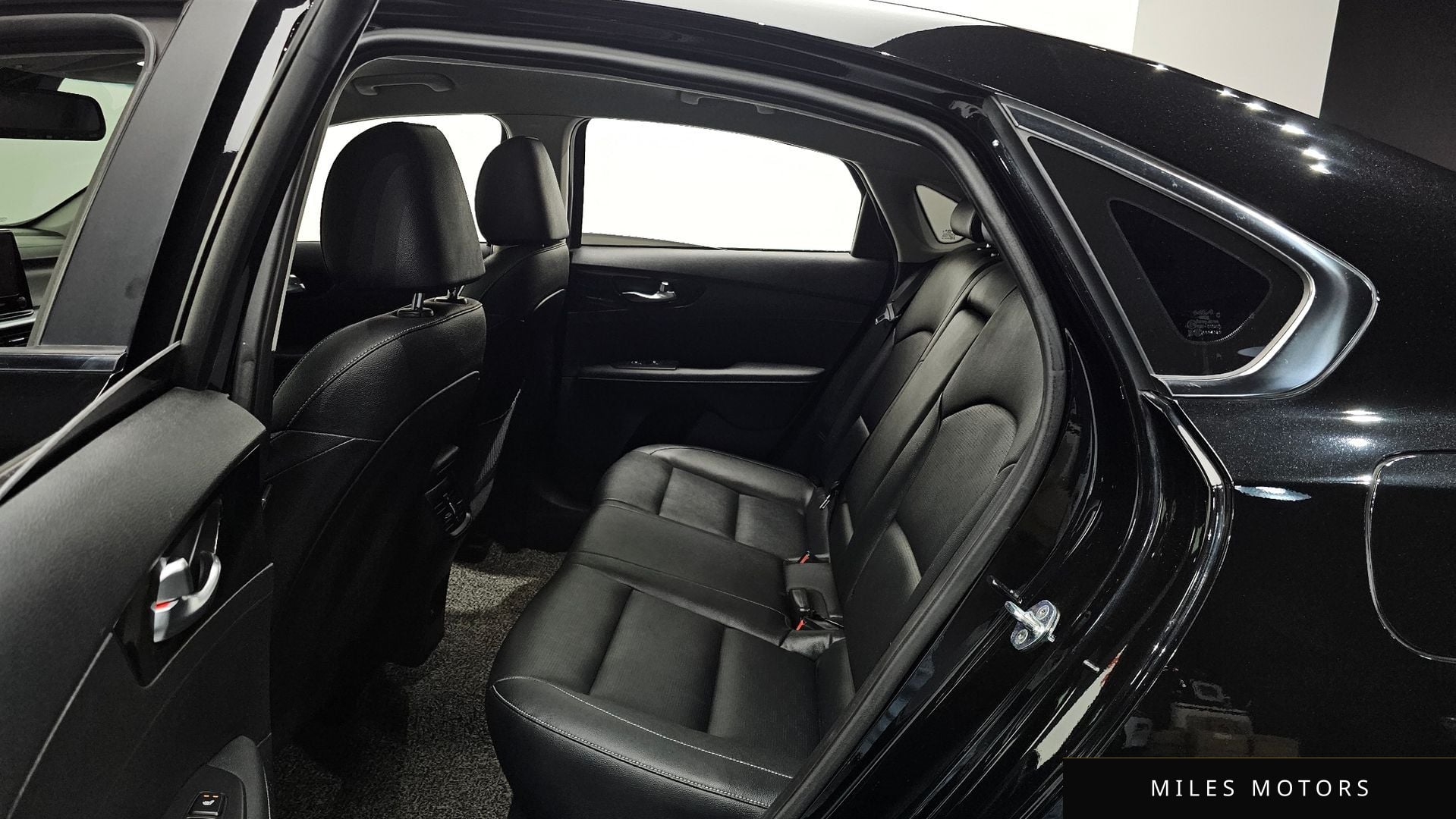KG Mobility Rexton 2023 — миниатюра 12
