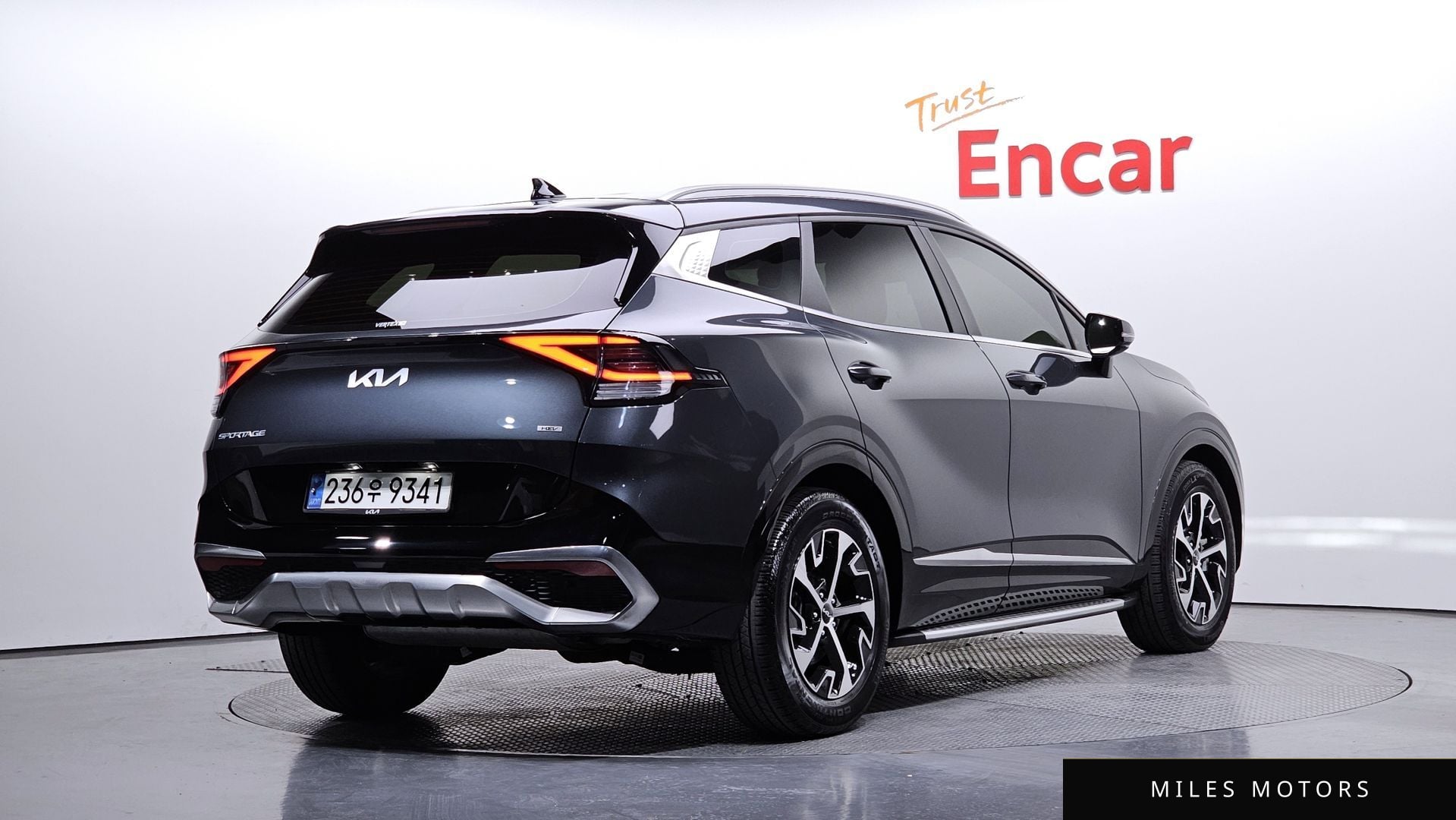 Kia Sportage 2022 — фото 1 из 12