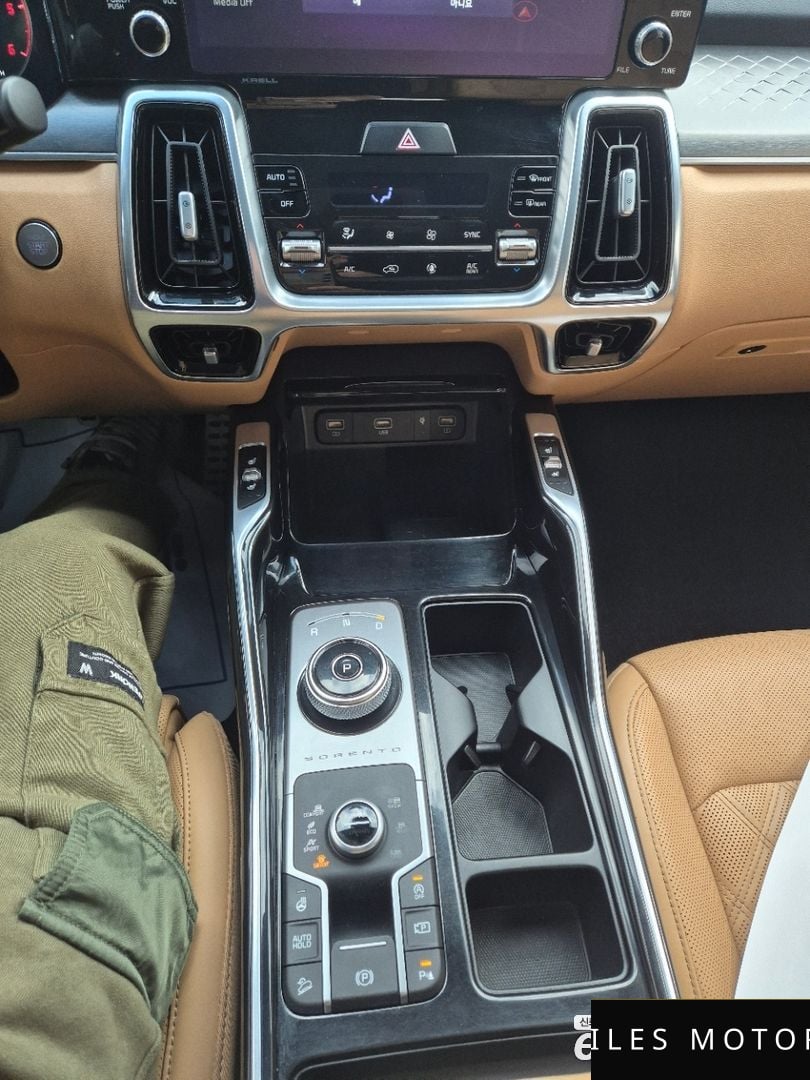 Kia Sorento 2021 — миниатюра 11
