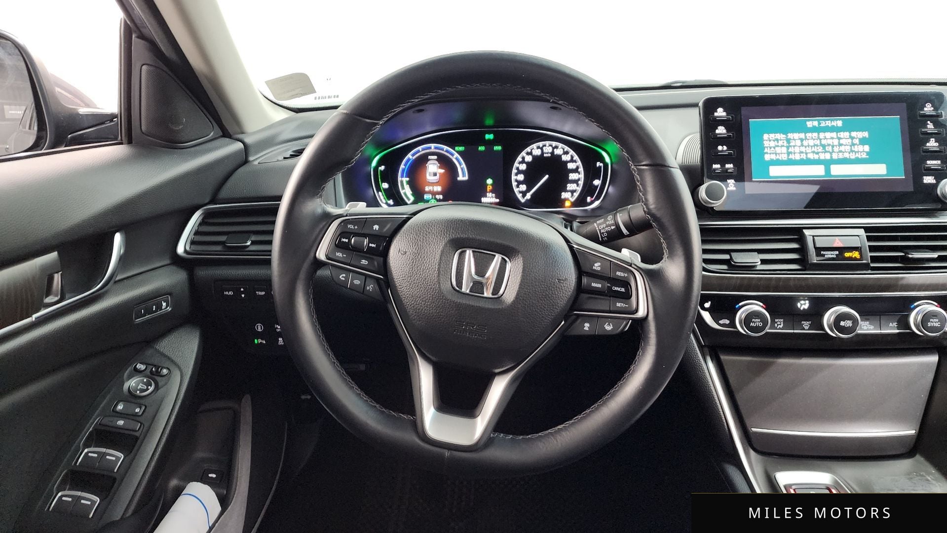 Honda 어코드 2018 — миниатюра 12