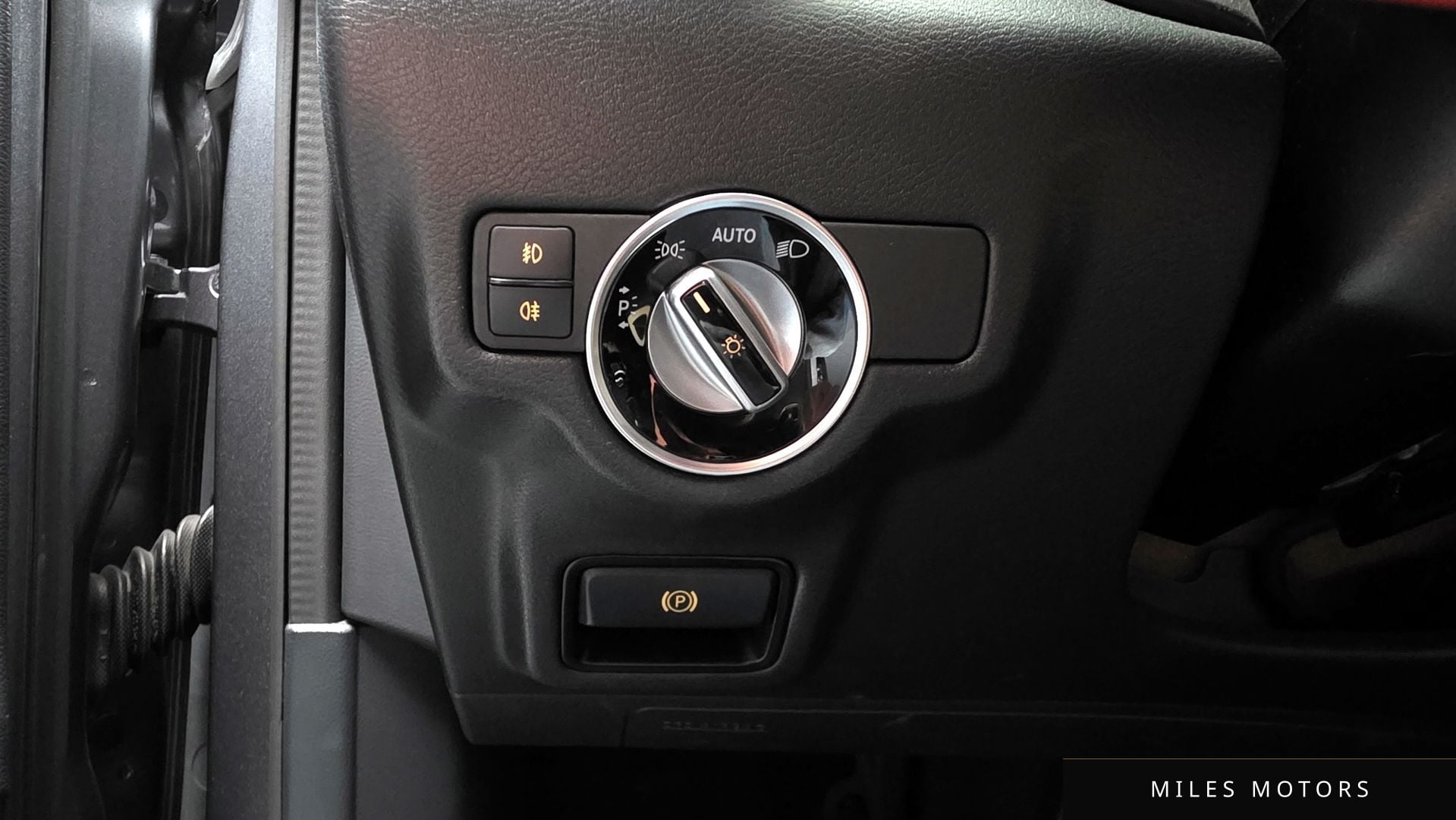Infiniti Q30 2019 — миниатюра 18