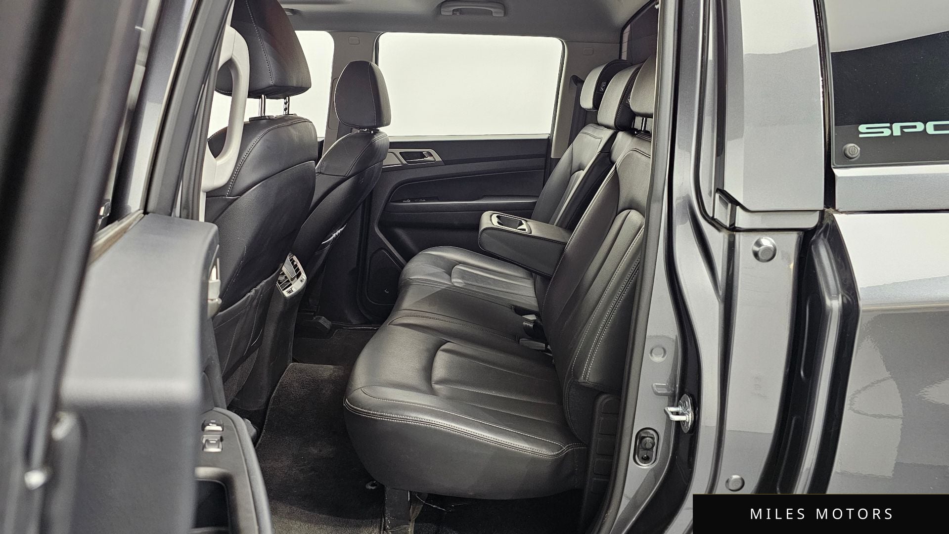 KG Mobility Rexton 2018 — миниатюра 11