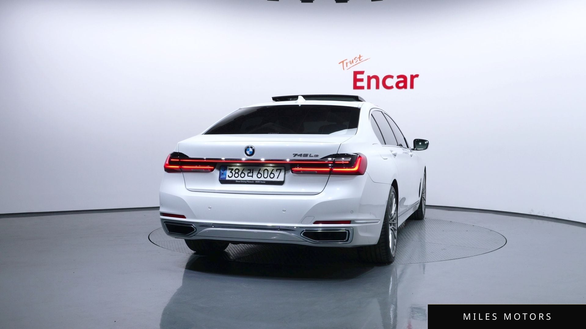 BMW 7 Series (G11) 2021 — миниатюра 4