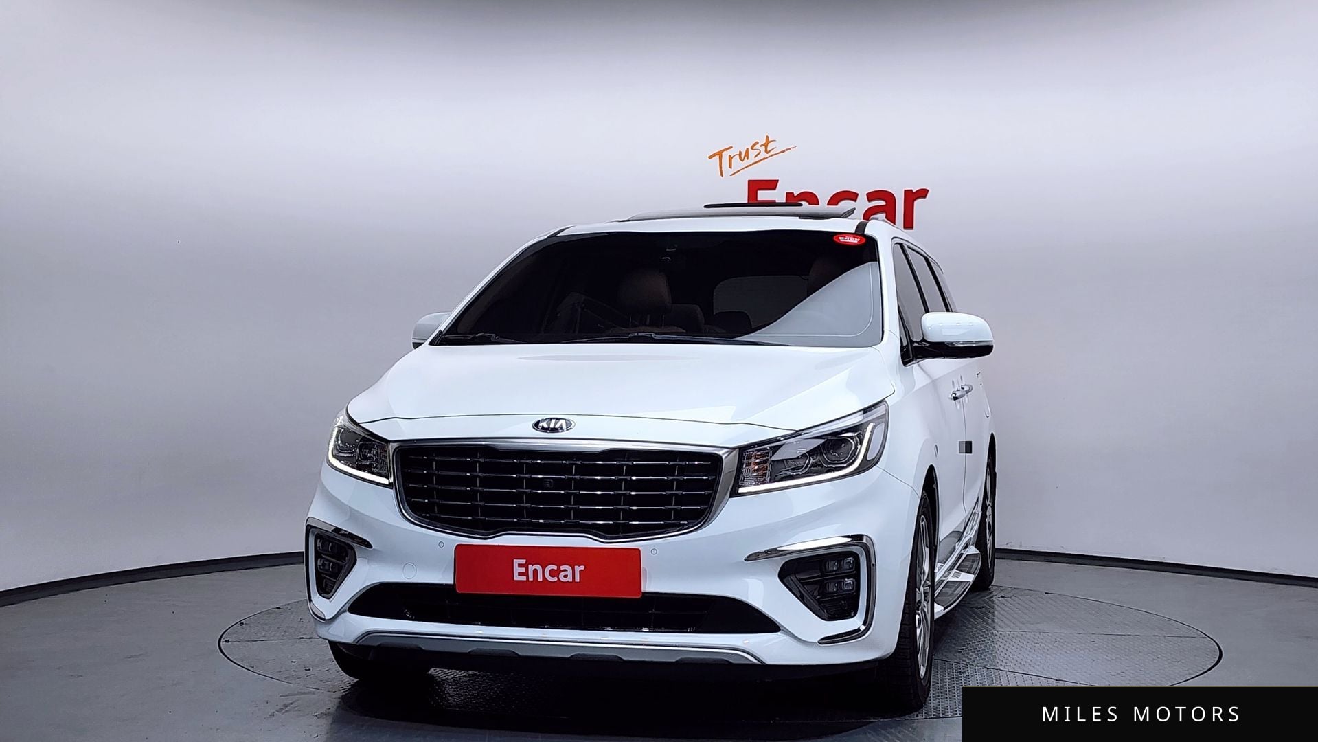 Kia Canival 2019 — миниатюра 3