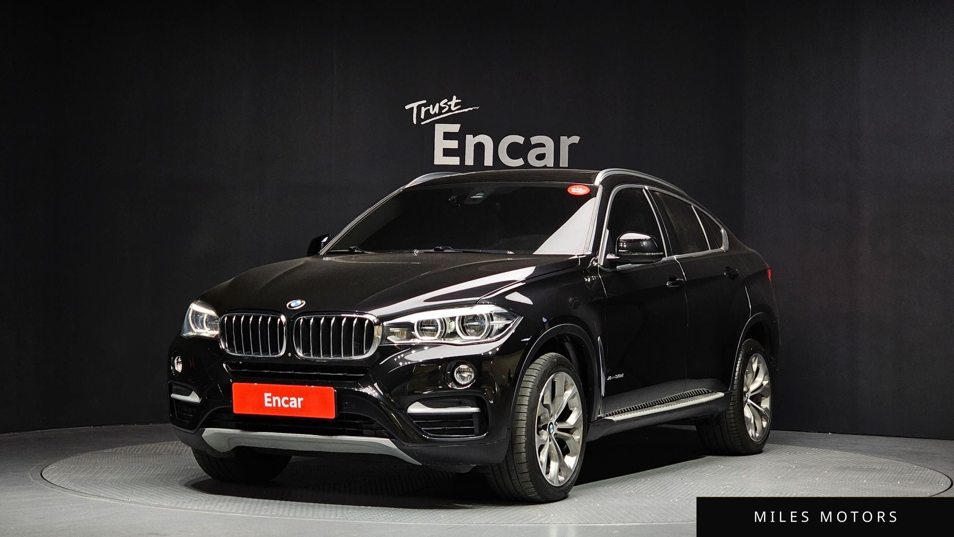 BMW X6 (F16) 2018 — фото 1 из 12