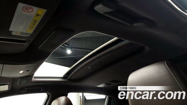 Лексус LS500h 2018 — миниатюра 19