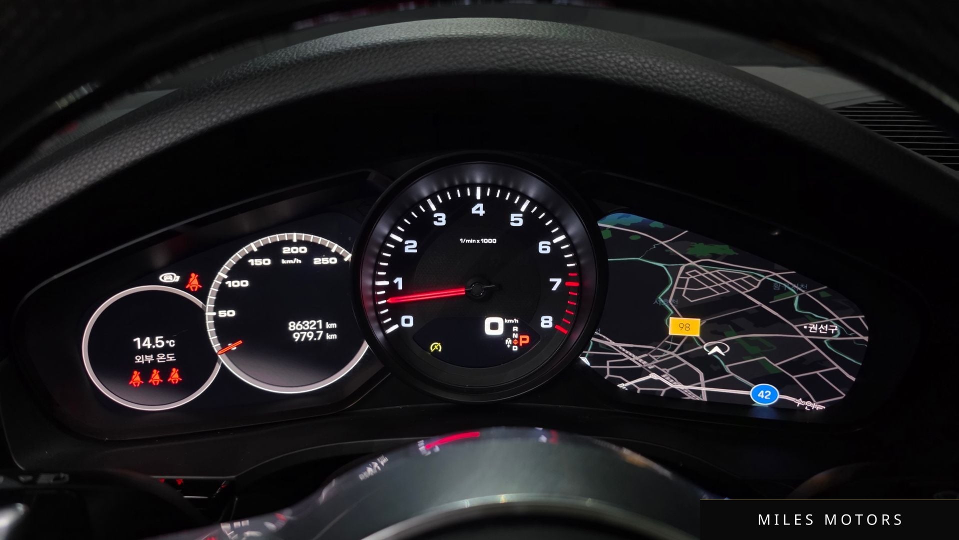 Porsche 카이엔 (PO536) 2022 — миниатюра 11