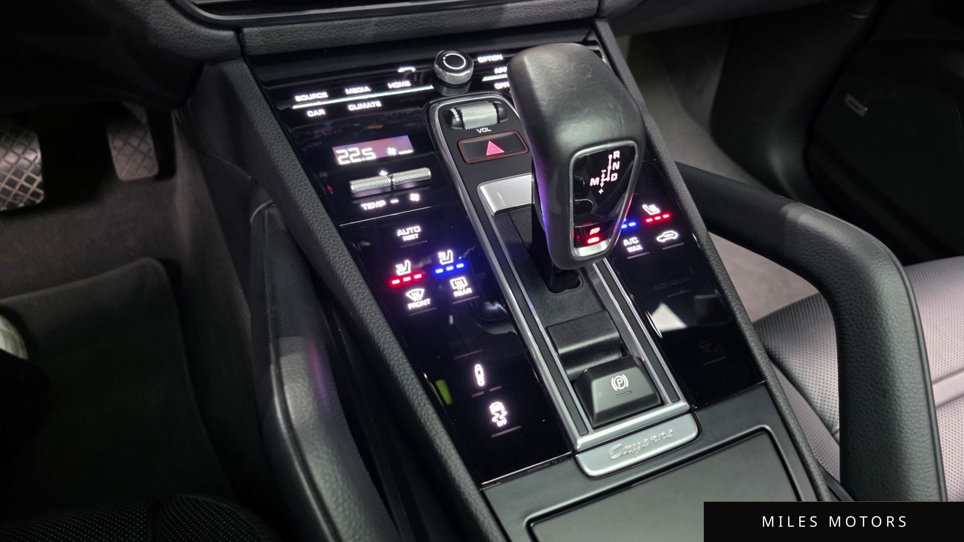 Porsche 카이엔 (PO536) 2022 — миниатюра 12