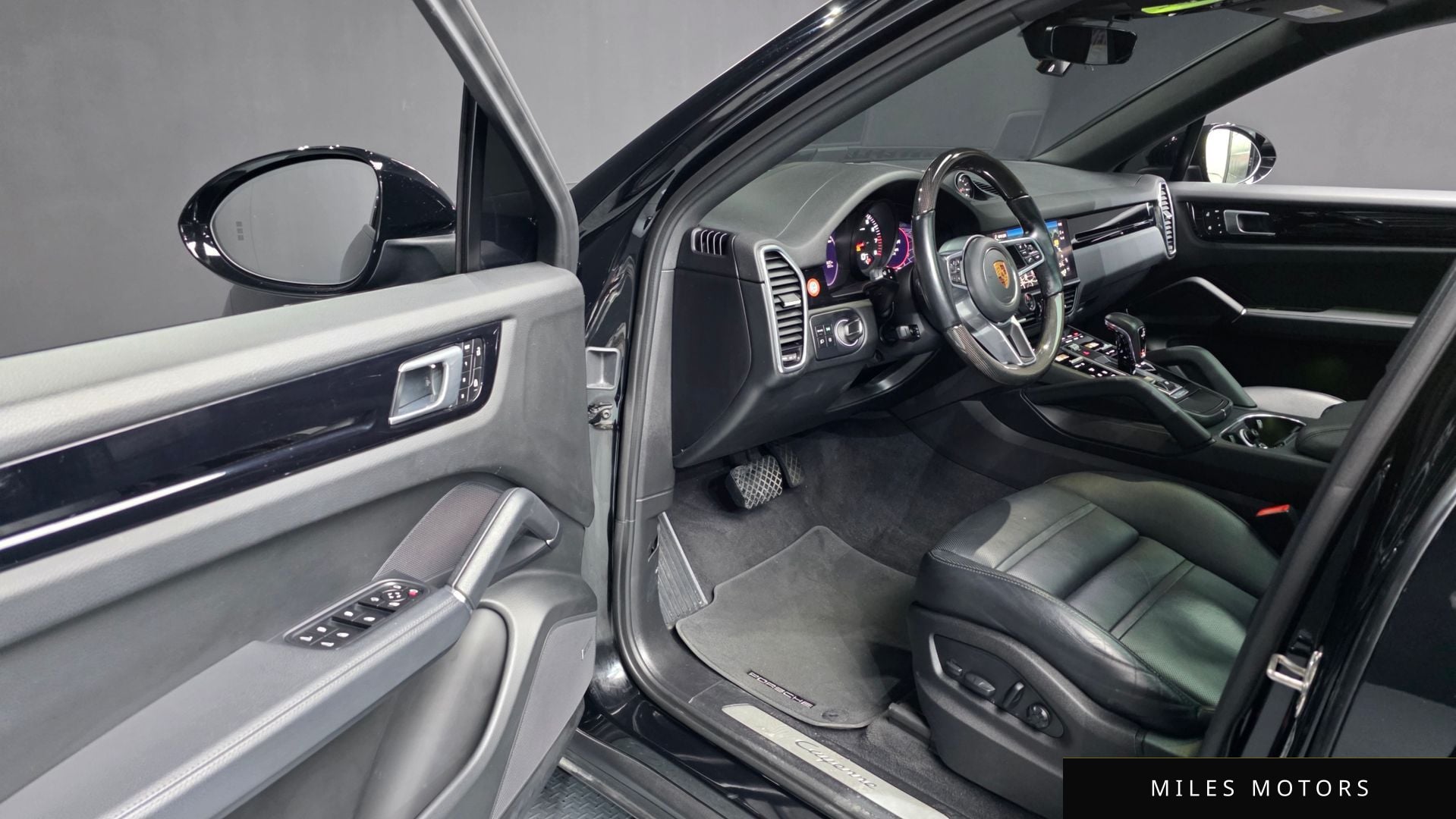 Porsche 카이엔 (PO536) 2022 — миниатюра 13