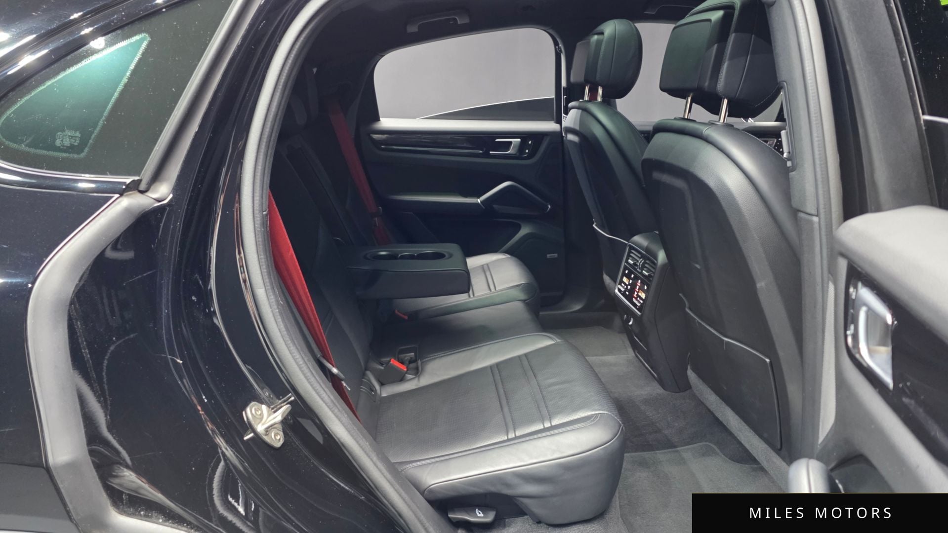 Porsche 카이엔 (PO536) 2022 — миниатюра 18