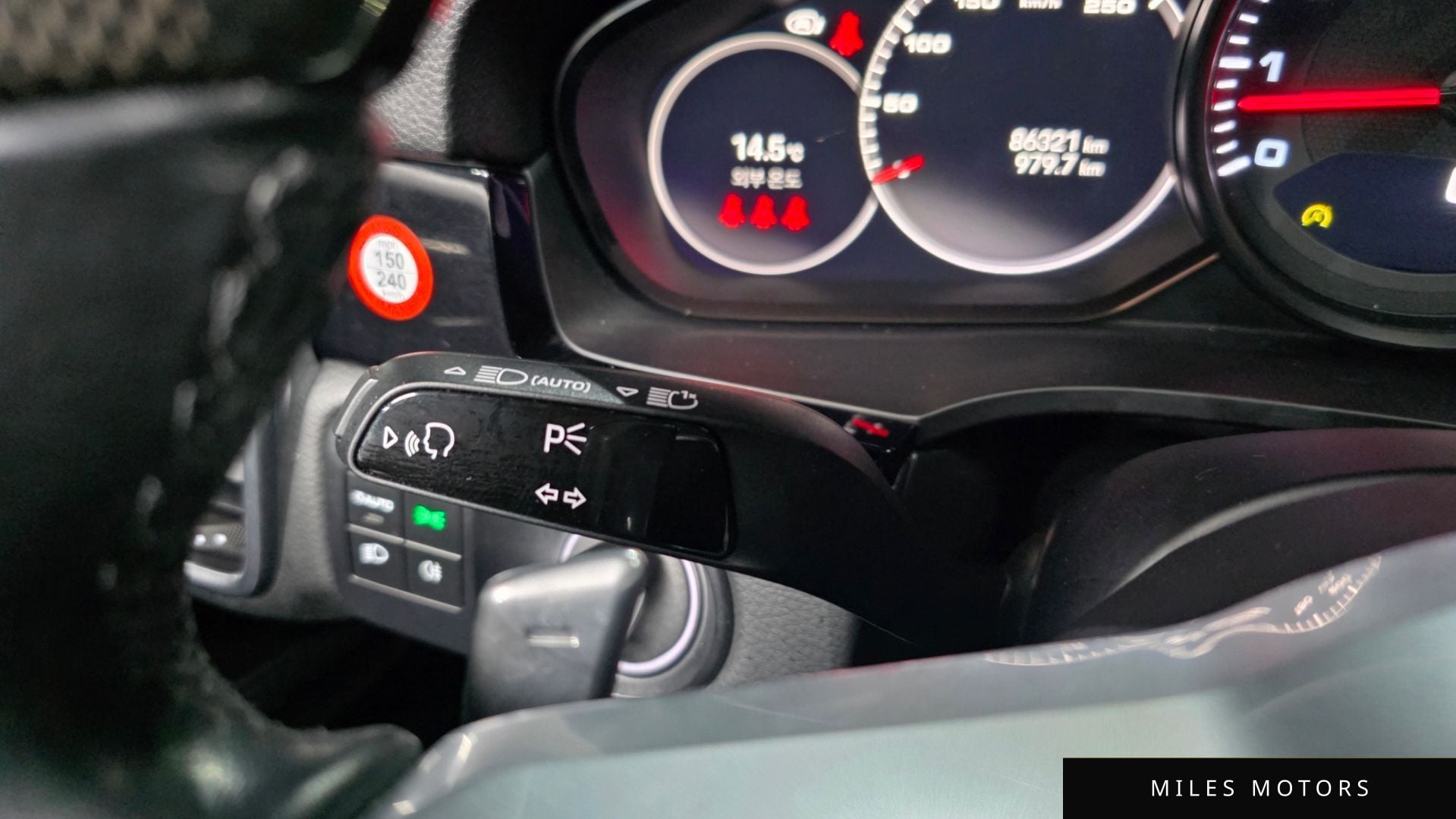 Porsche 카이엔 (PO536) 2022 — миниатюра 36