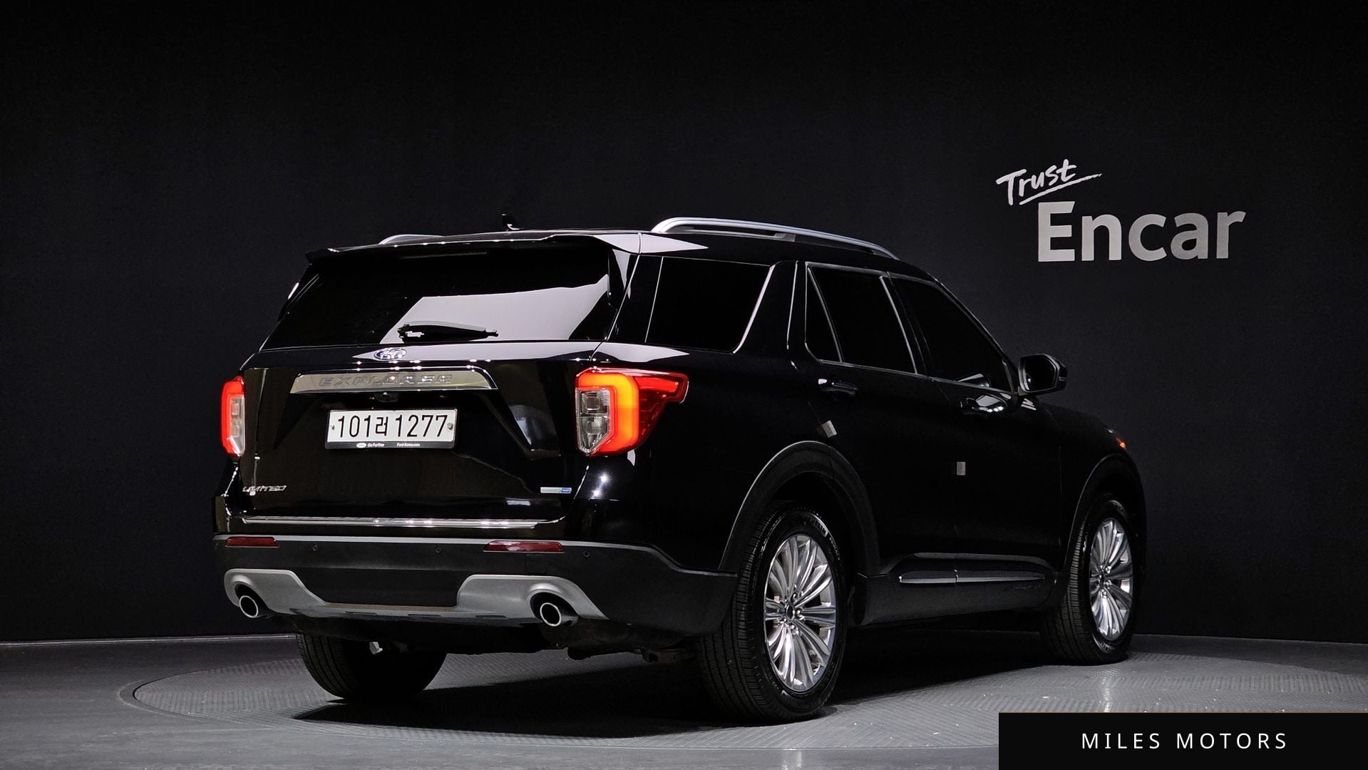 Ford Explorer 2020 — миниатюра 2