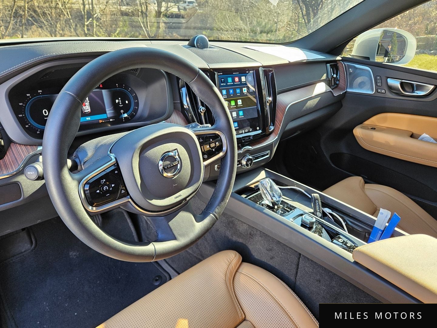 Volvo XC60 2024 — миниатюра 7