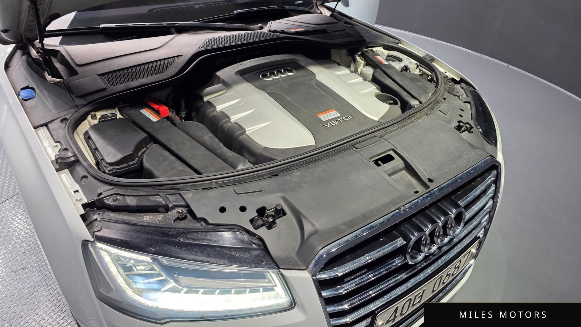 Audi A8 2015 — миниатюра 6