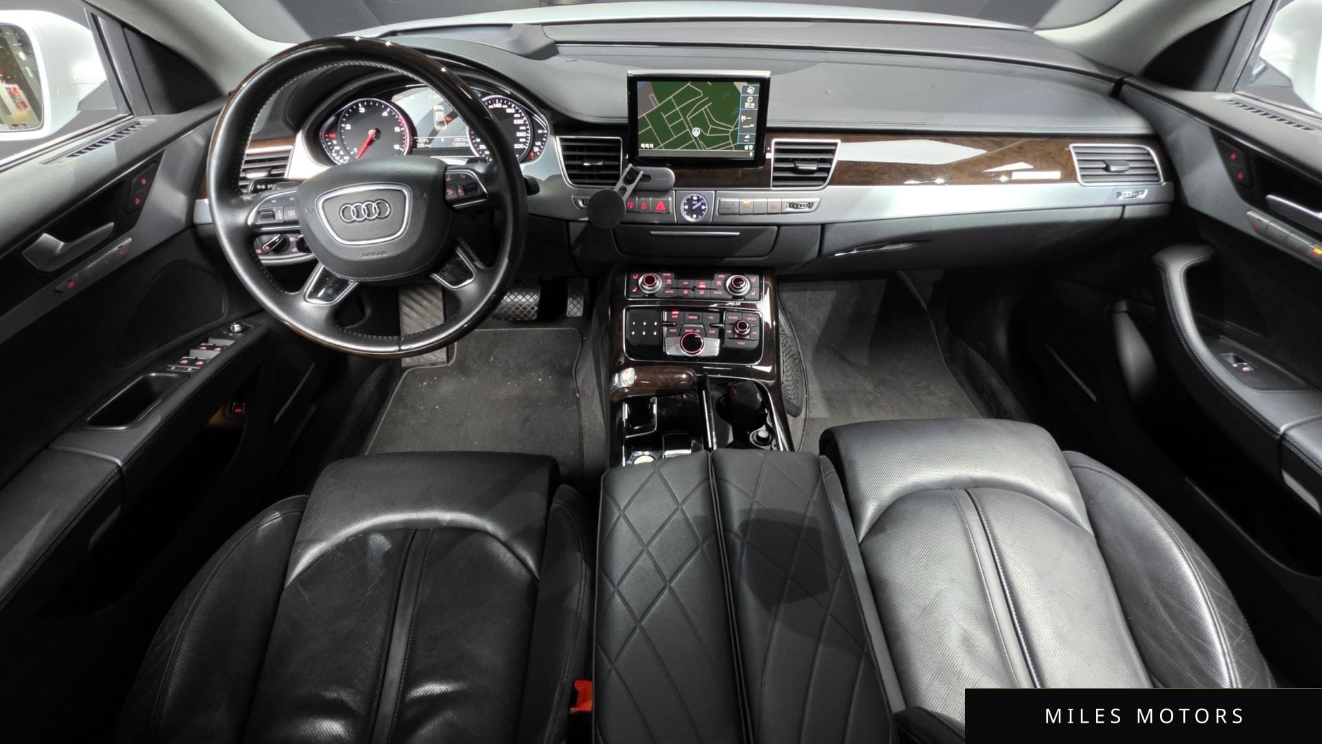 Audi A8 2015 — миниатюра 7