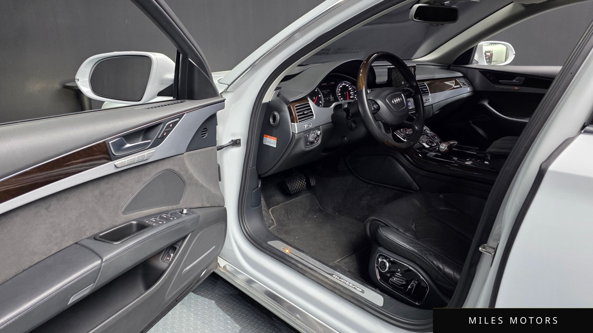 Audi A8 2015 — миниатюра 10